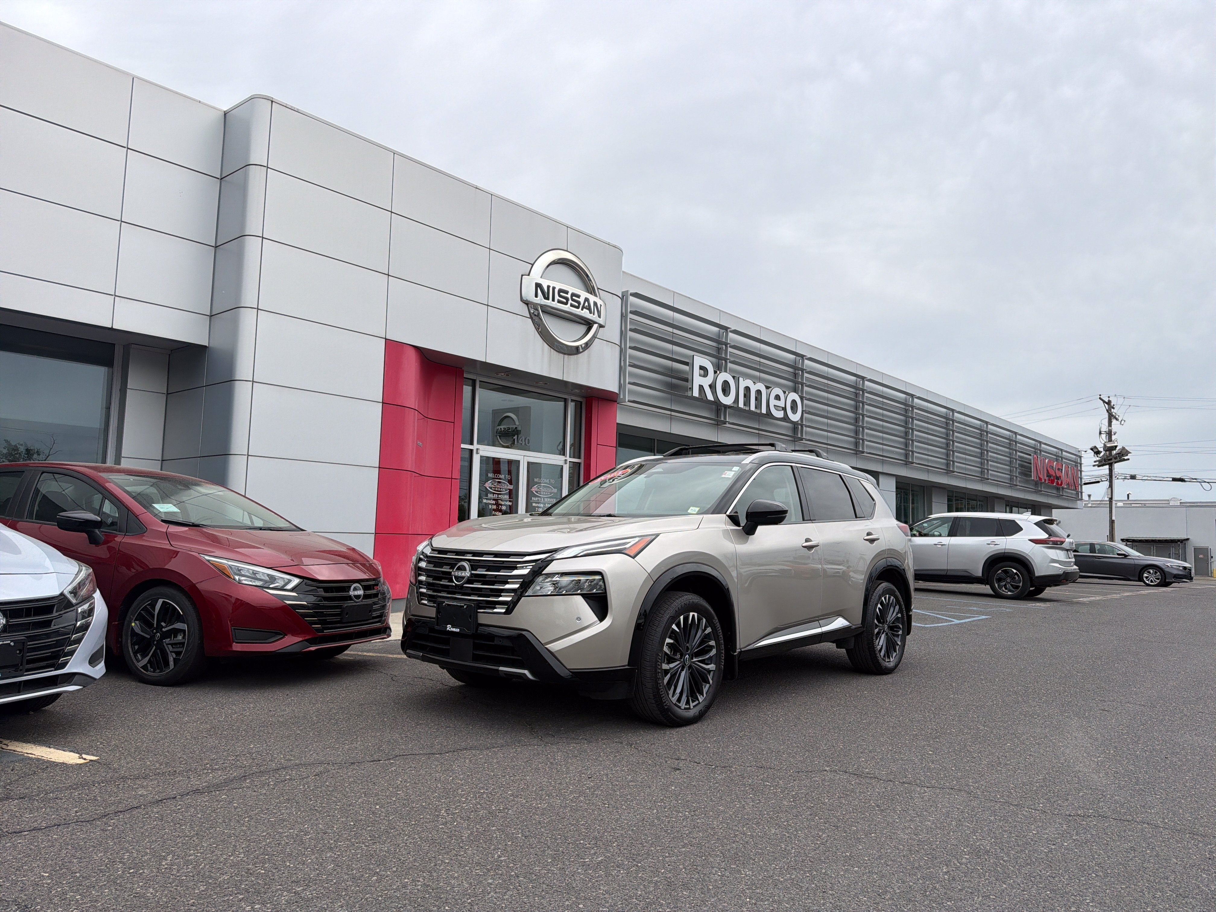 2025 Nissan Rogue Platinum