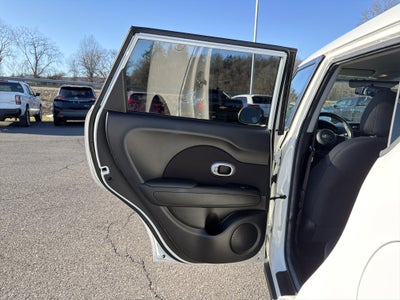 2018 Kia Soul Base