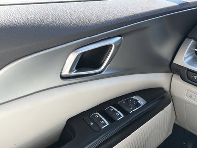 2024 Kia Carnival LX
