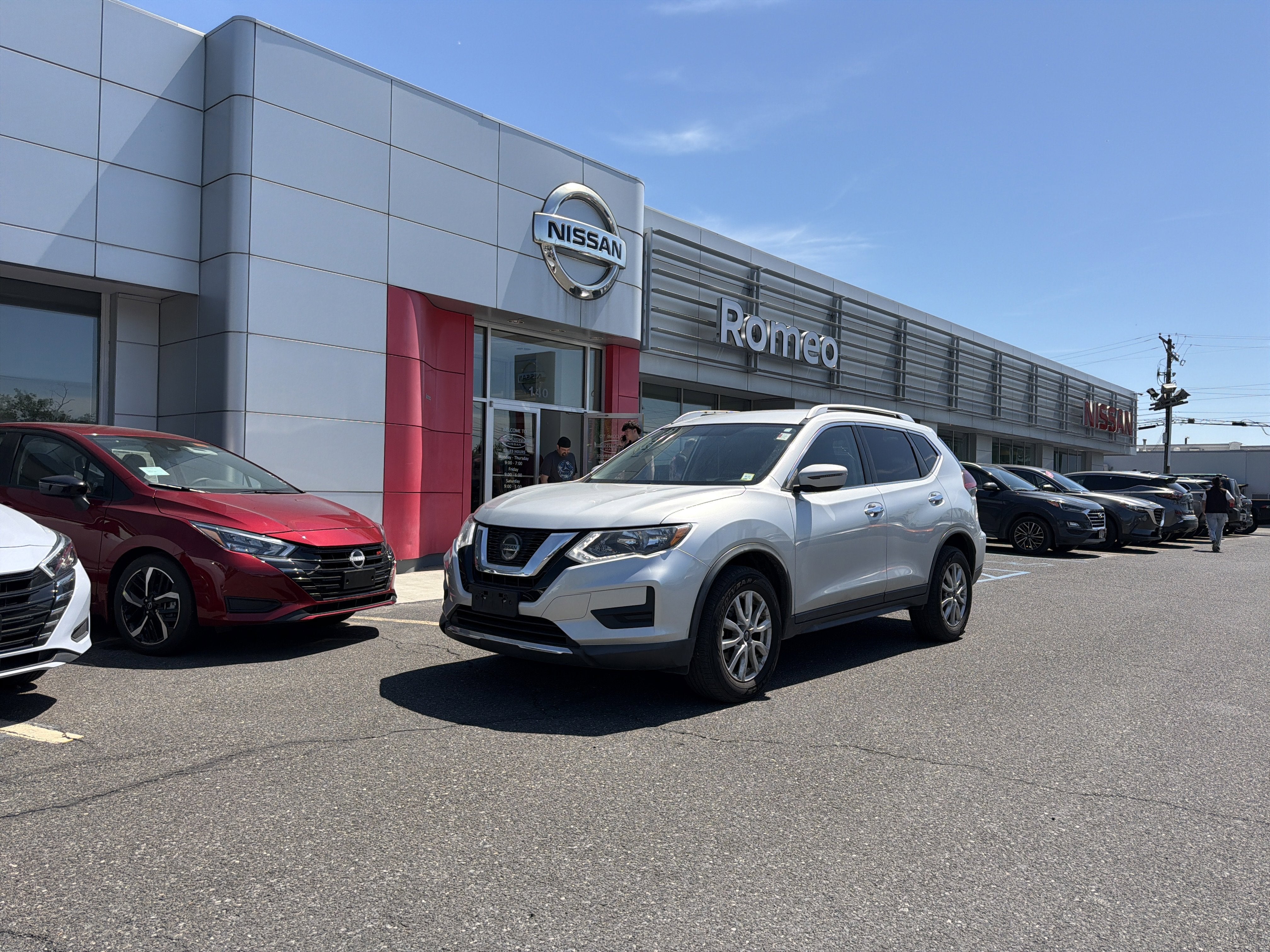 2018 Nissan Rogue SV