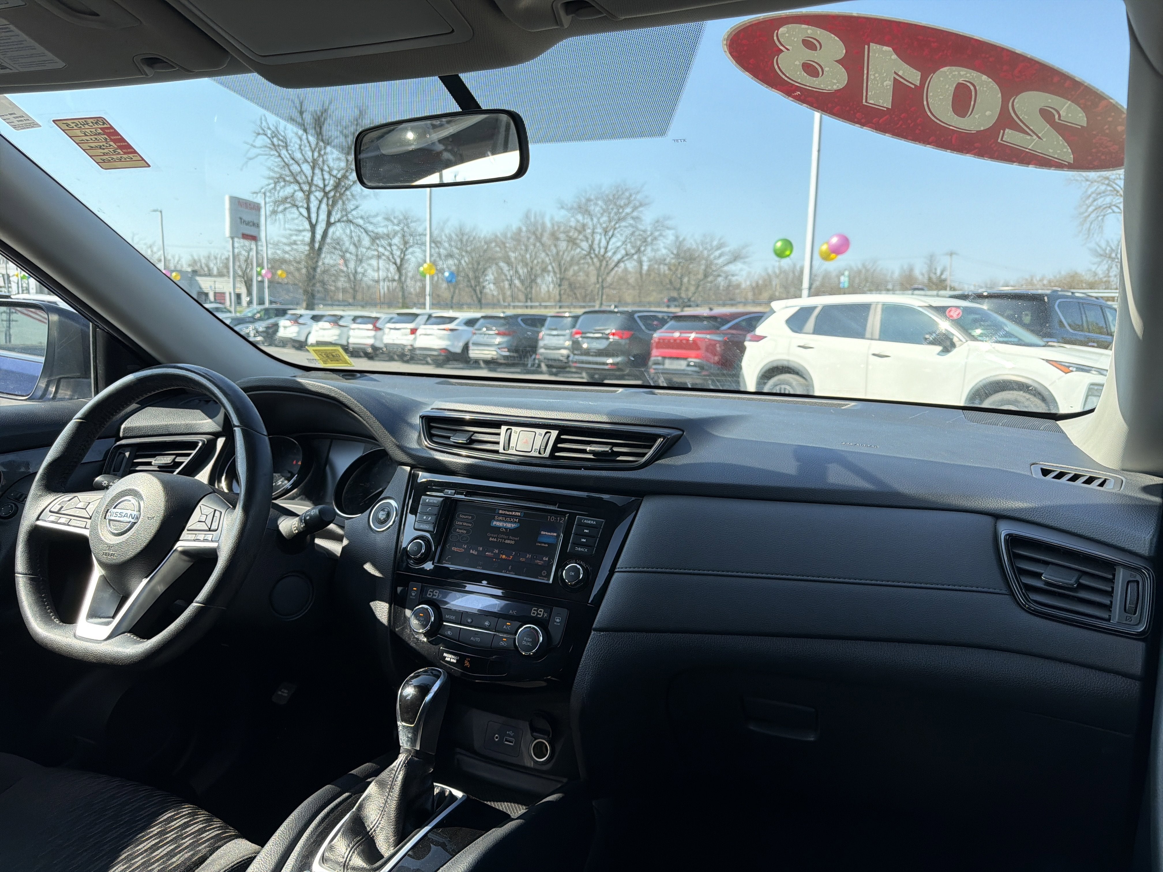 2018 Nissan Rogue SV