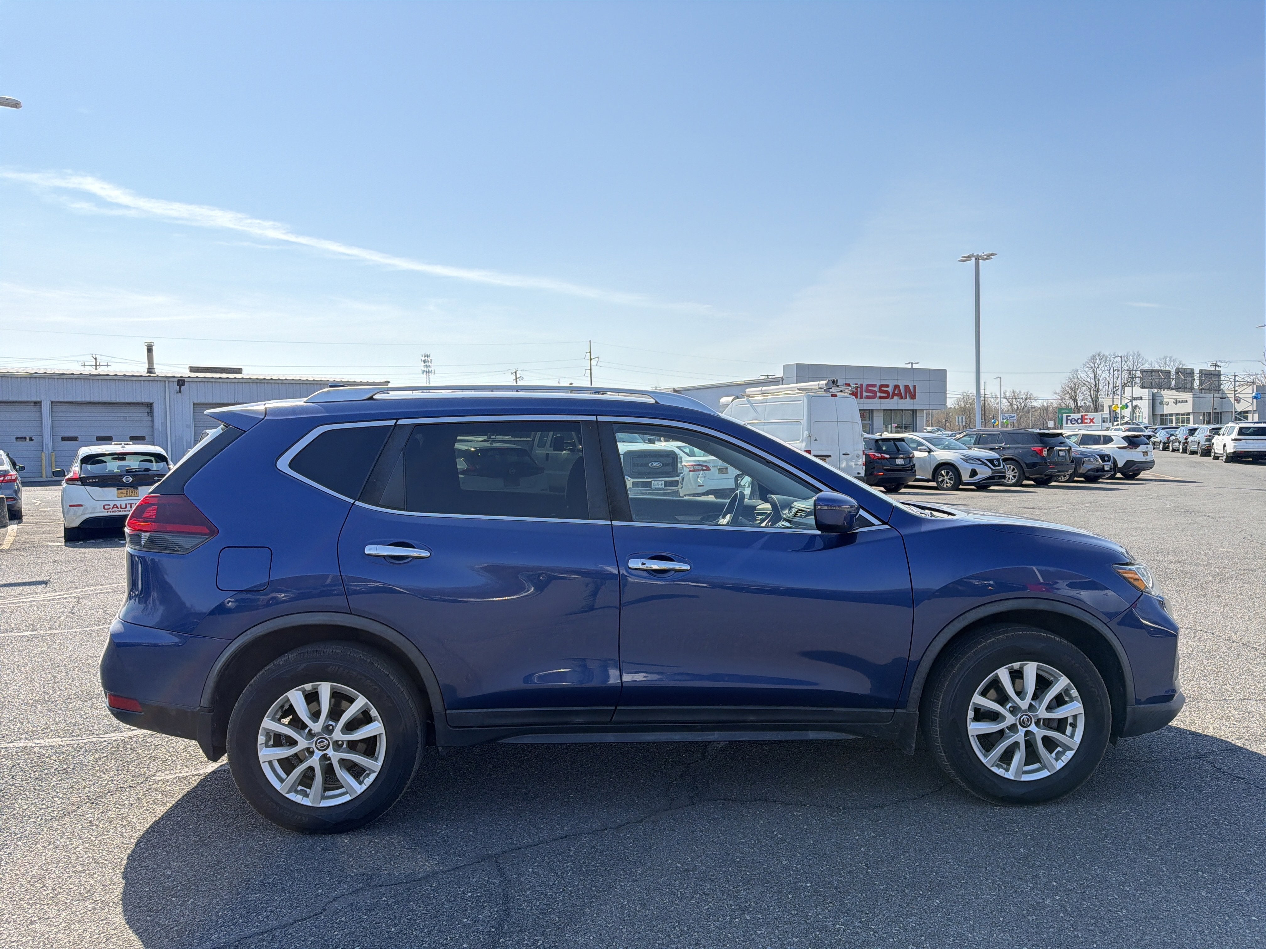 2018 Nissan Rogue SV