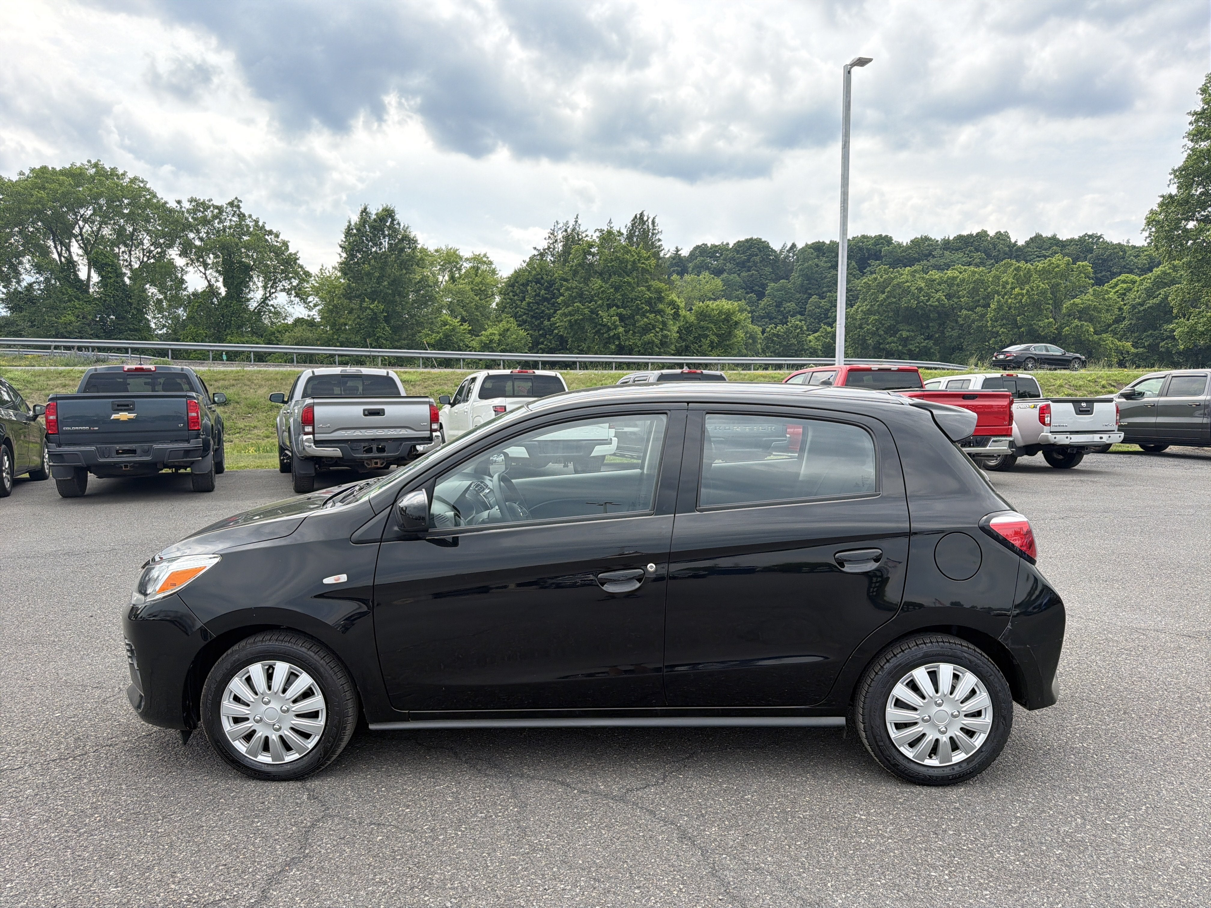 2024 Mitsubishi Mirage ES