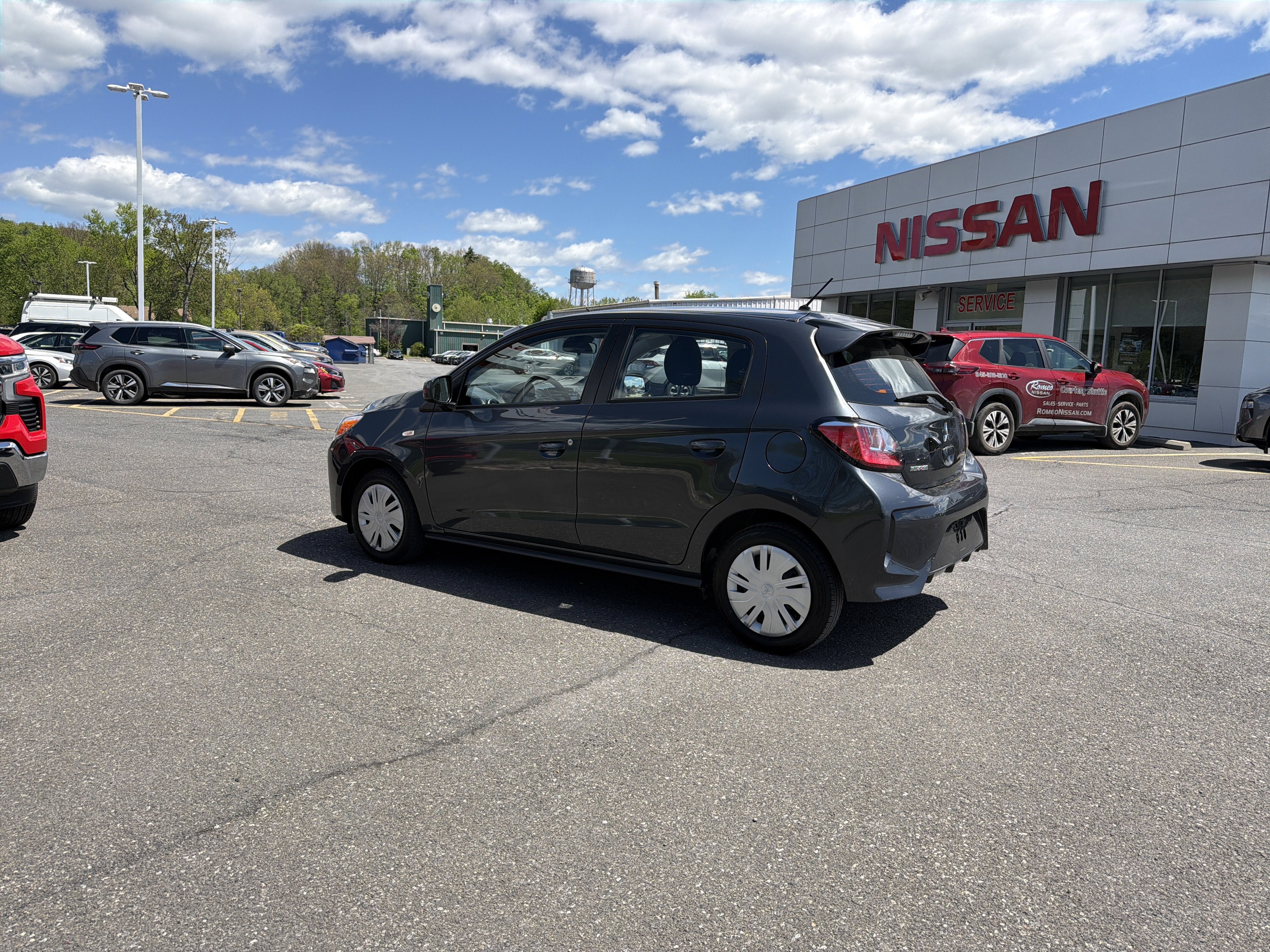 2024 Mitsubishi Mirage ES
