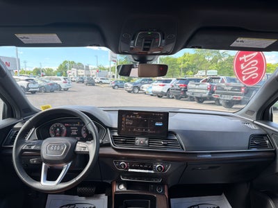2024 Audi Q5 45 S line Premium quattro