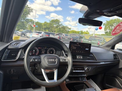 2024 Audi Q5 45 S line Premium quattro