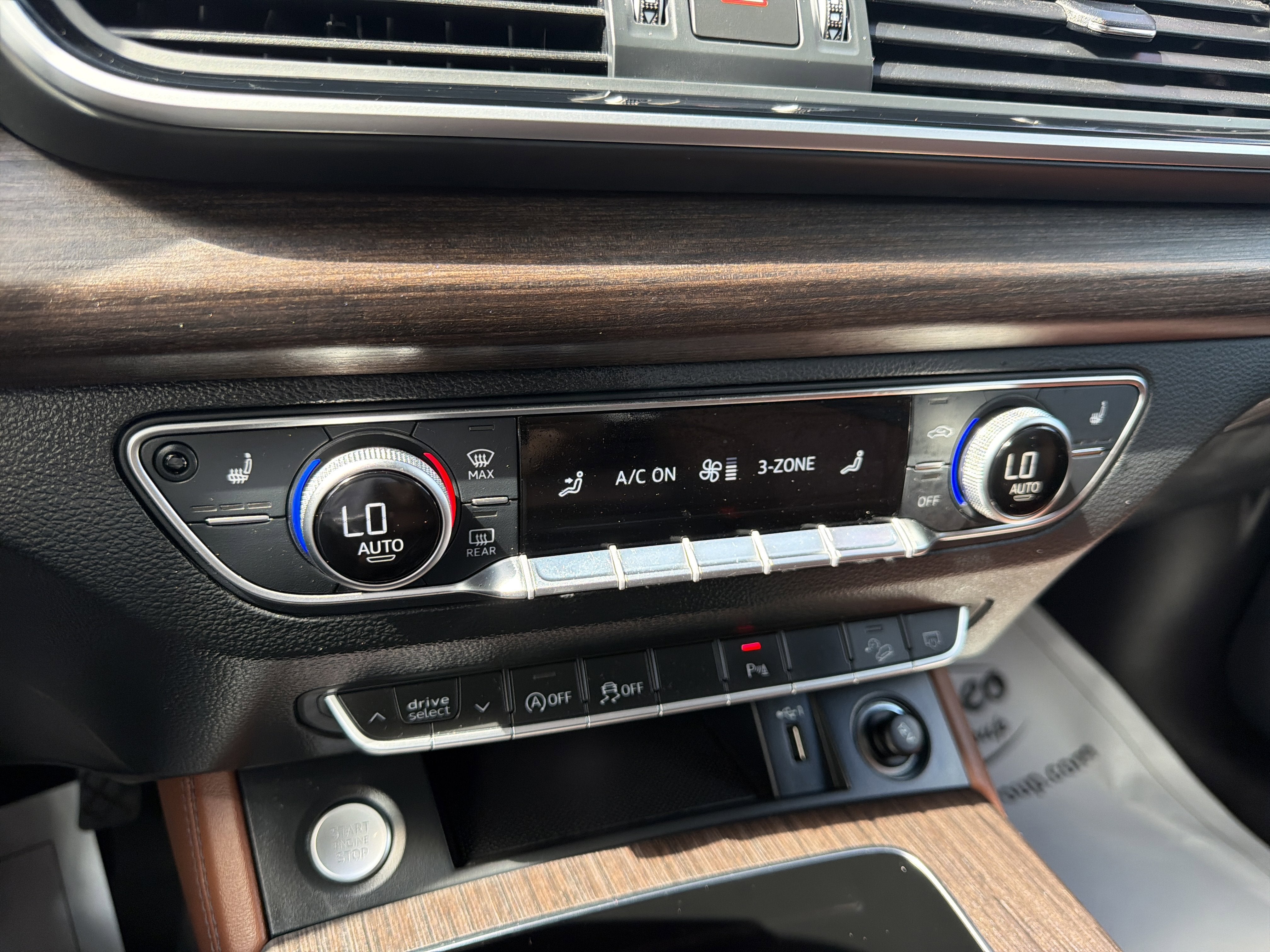 2024 Audi Q5 45 S line Premium quattro