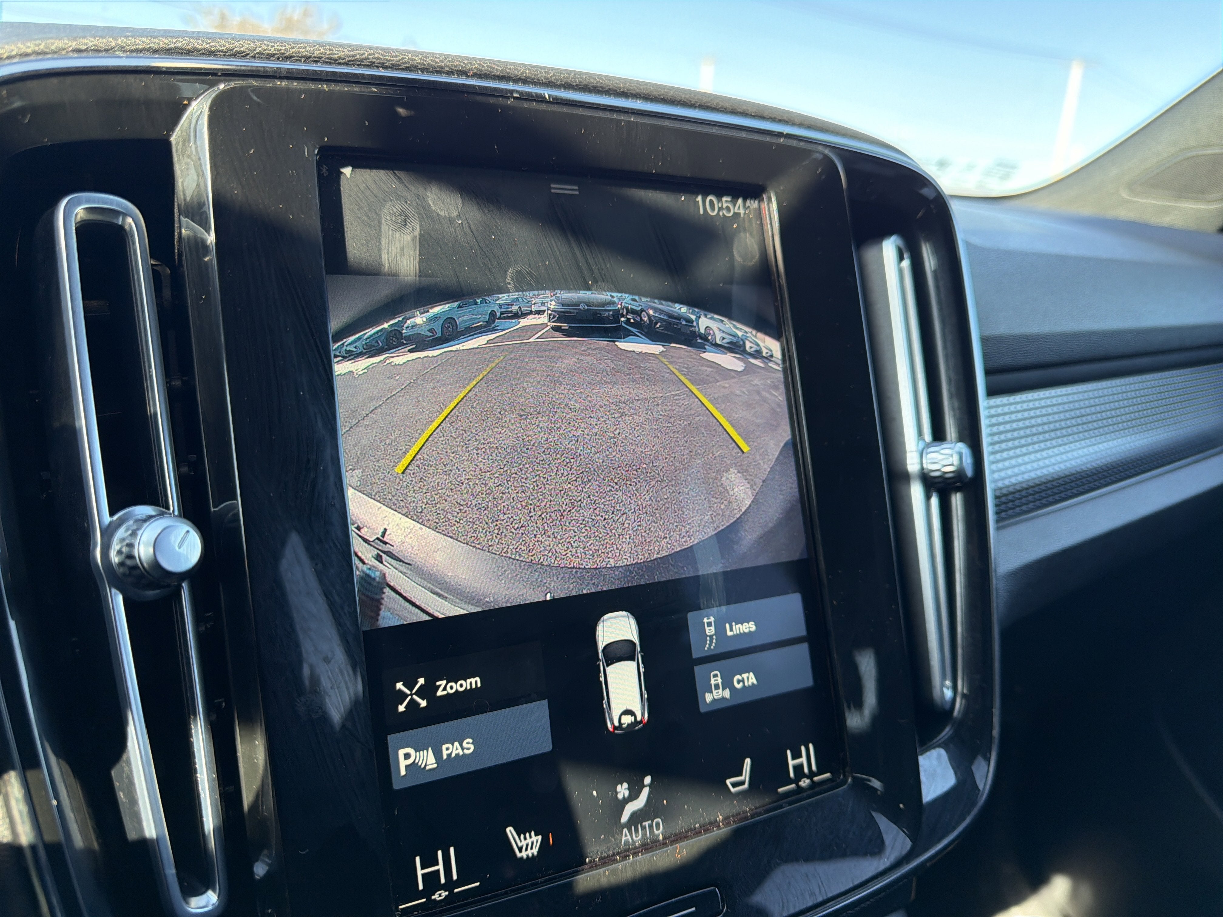 2021 Volvo XC40 R-Design