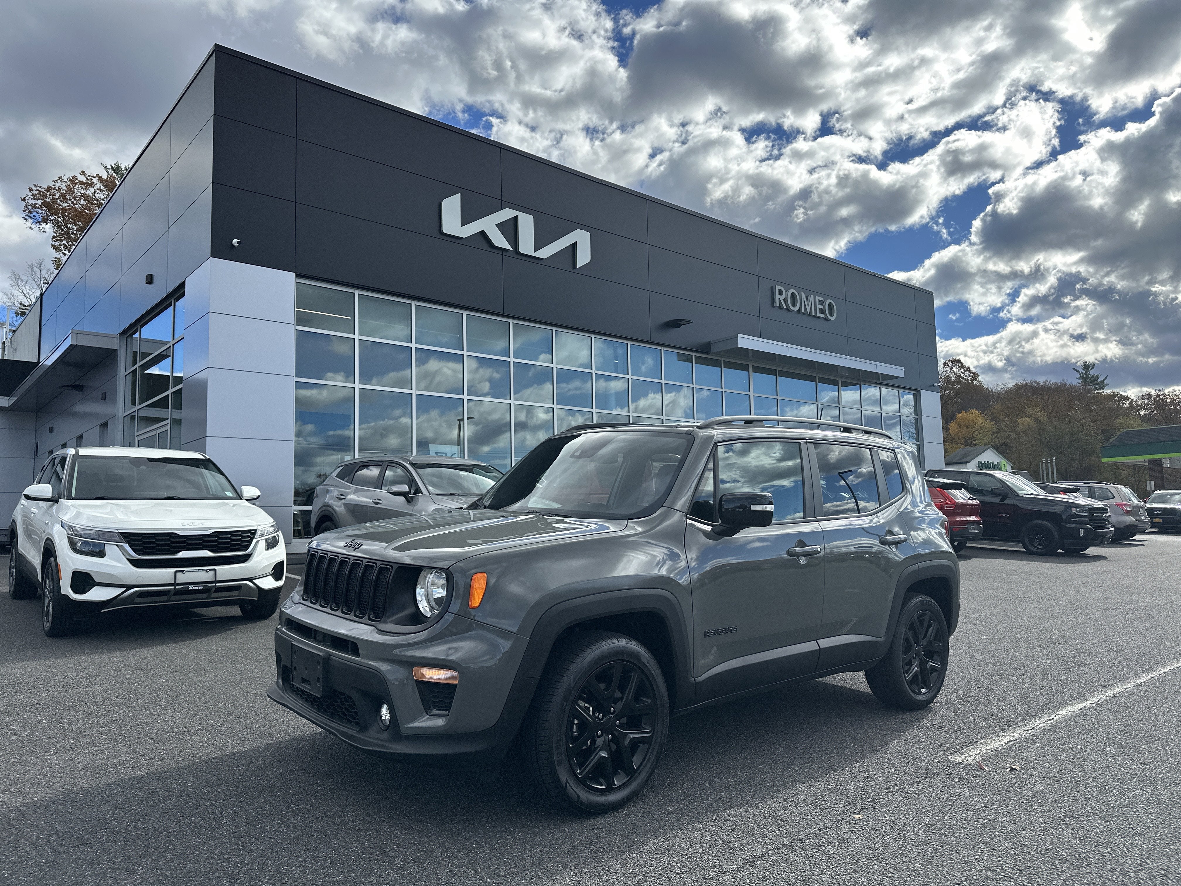 2022 Jeep Renegade Altitude