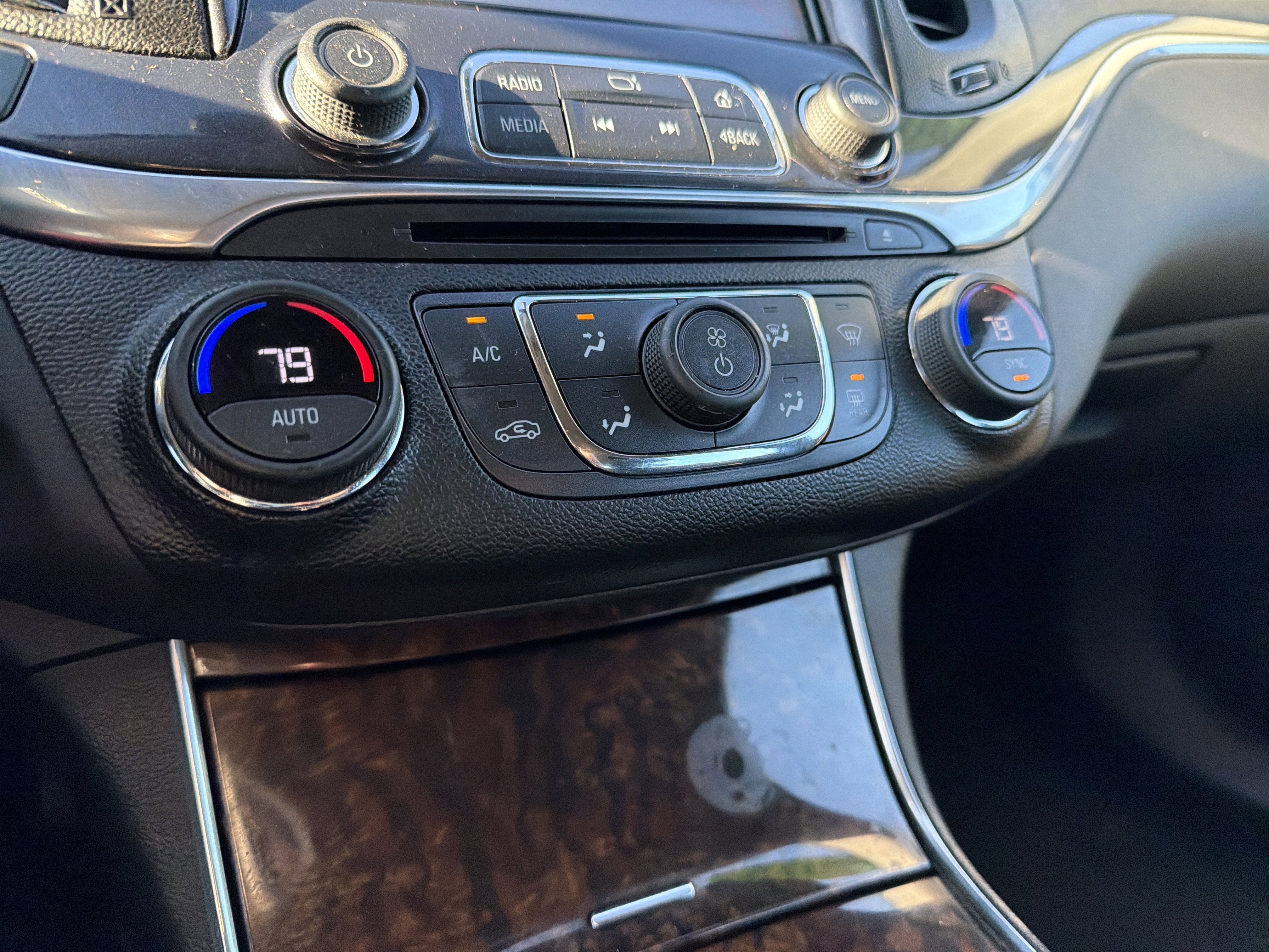 2015 Chevrolet Impala LT 2LT