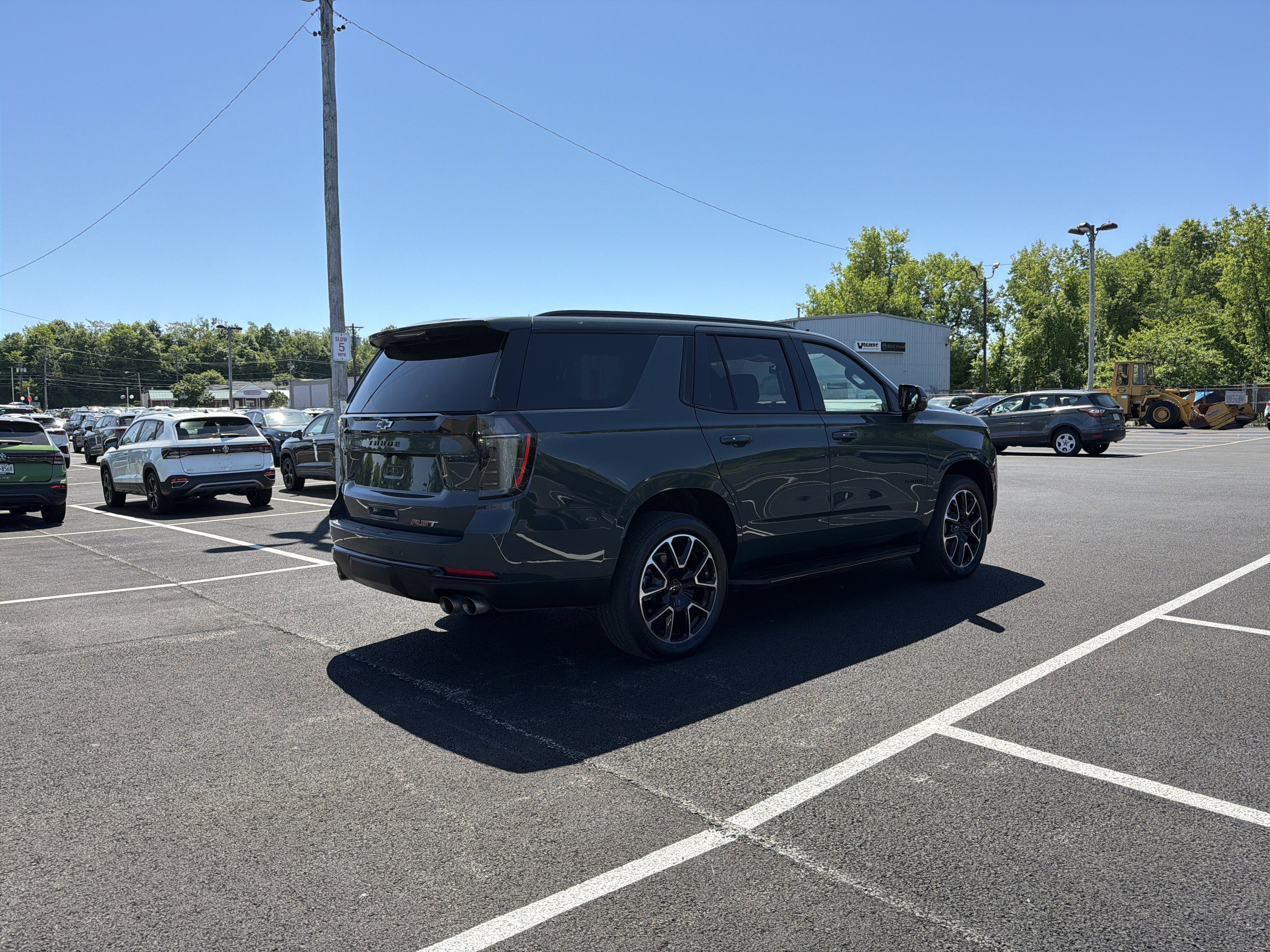 2025 Chevrolet Tahoe RST