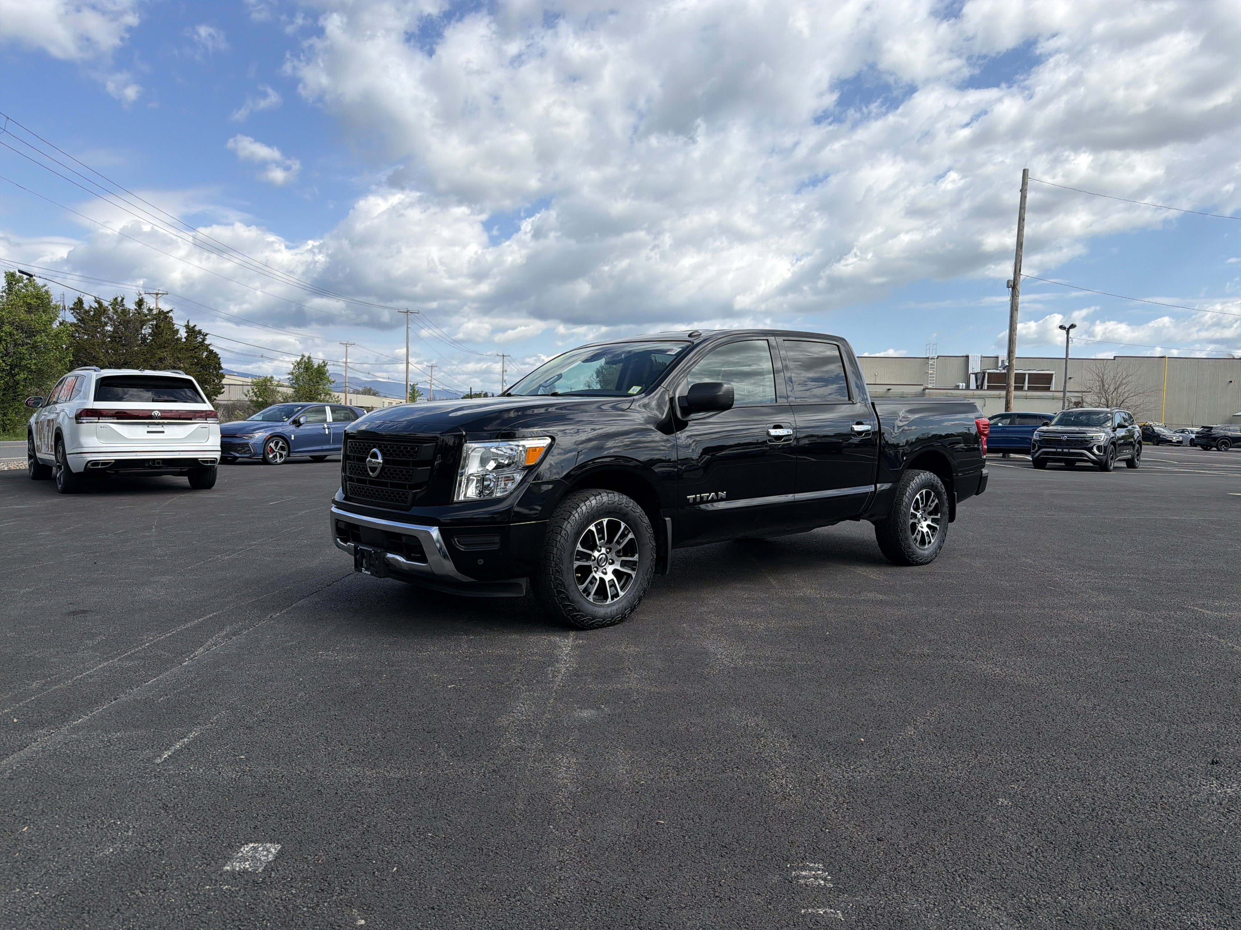 2021 Nissan Titan SV