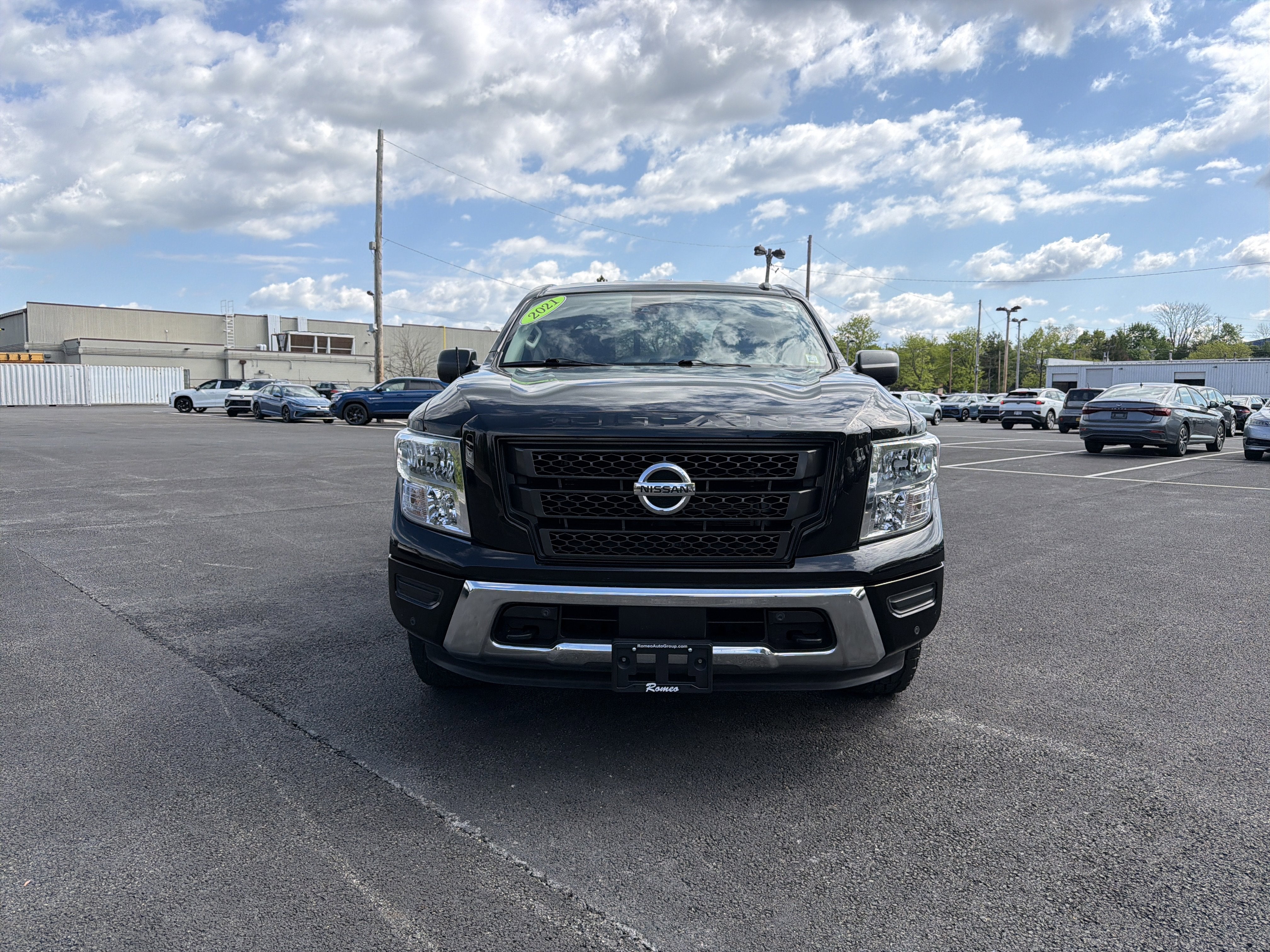 2021 Nissan Titan SV