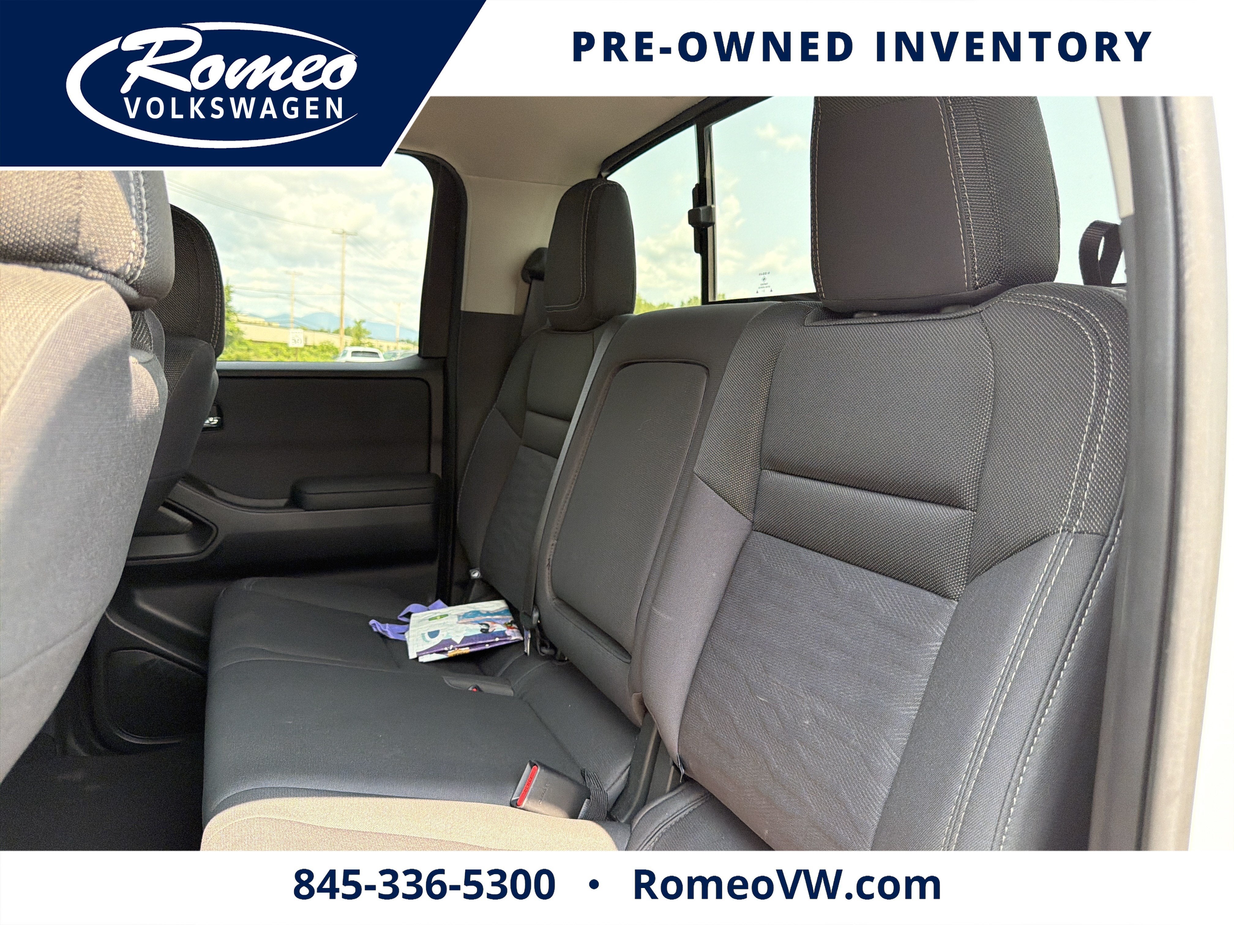 2024 Nissan Frontier SV