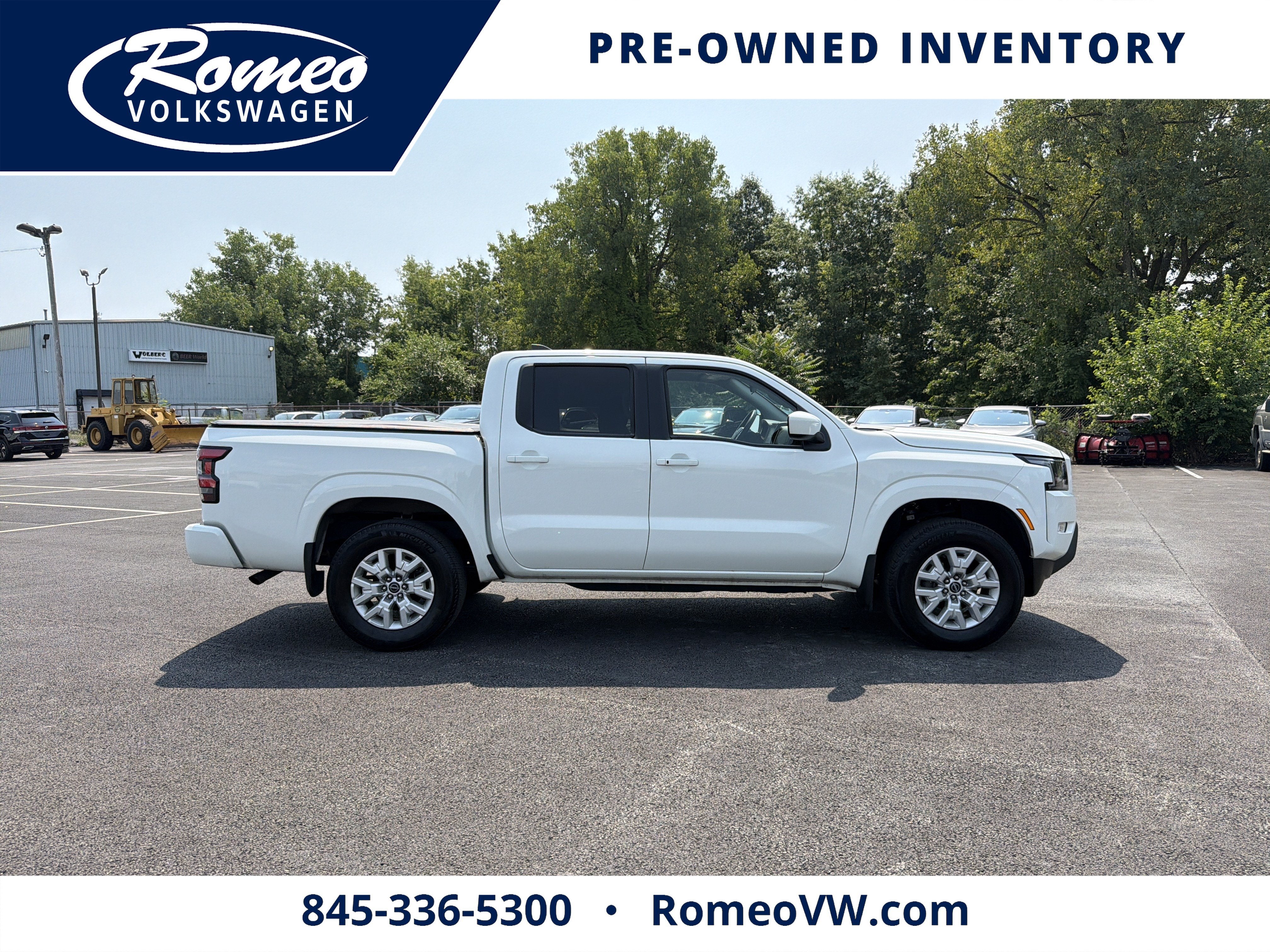 2024 Nissan Frontier SV