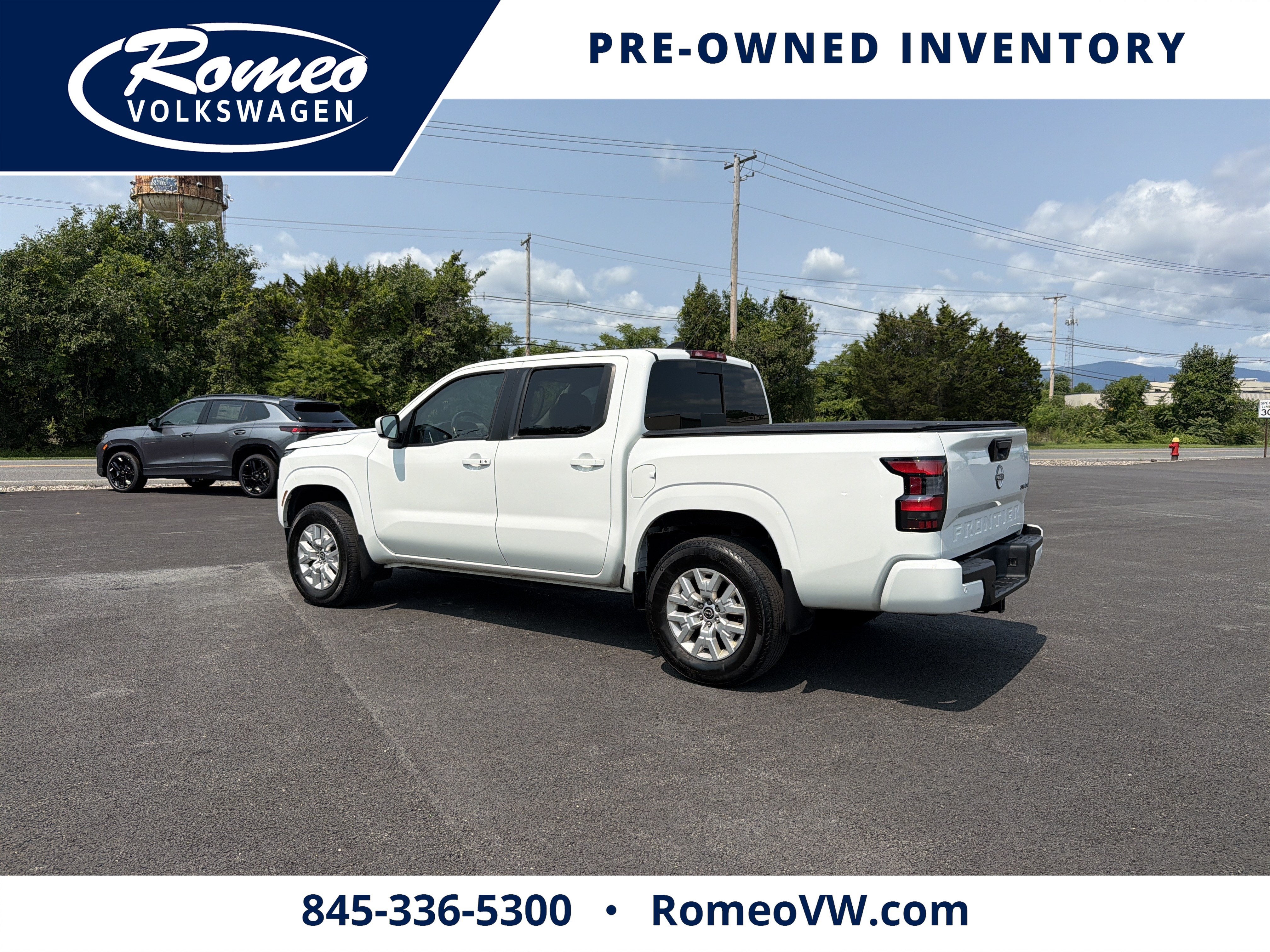 2024 Nissan Frontier SV