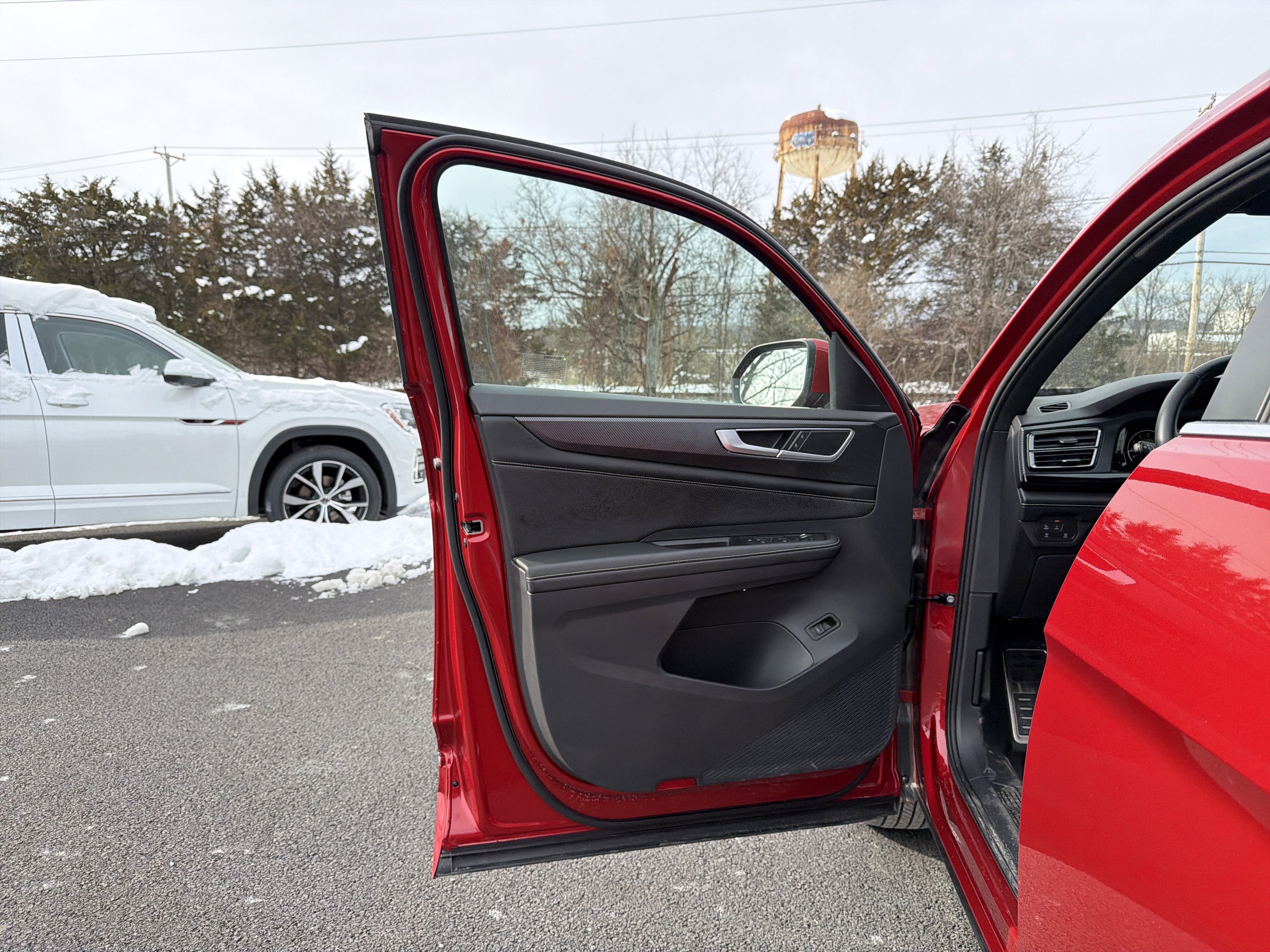 2024 Volkswagen Atlas Cross Sport 2.0T SEL R-Line