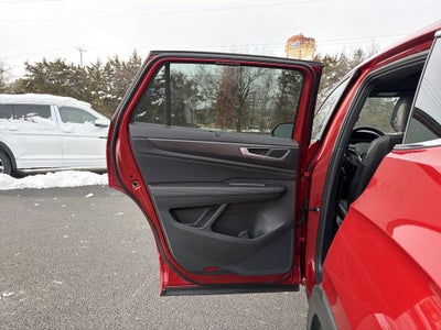 2024 Volkswagen Atlas Cross Sport 2.0T SEL R-Line