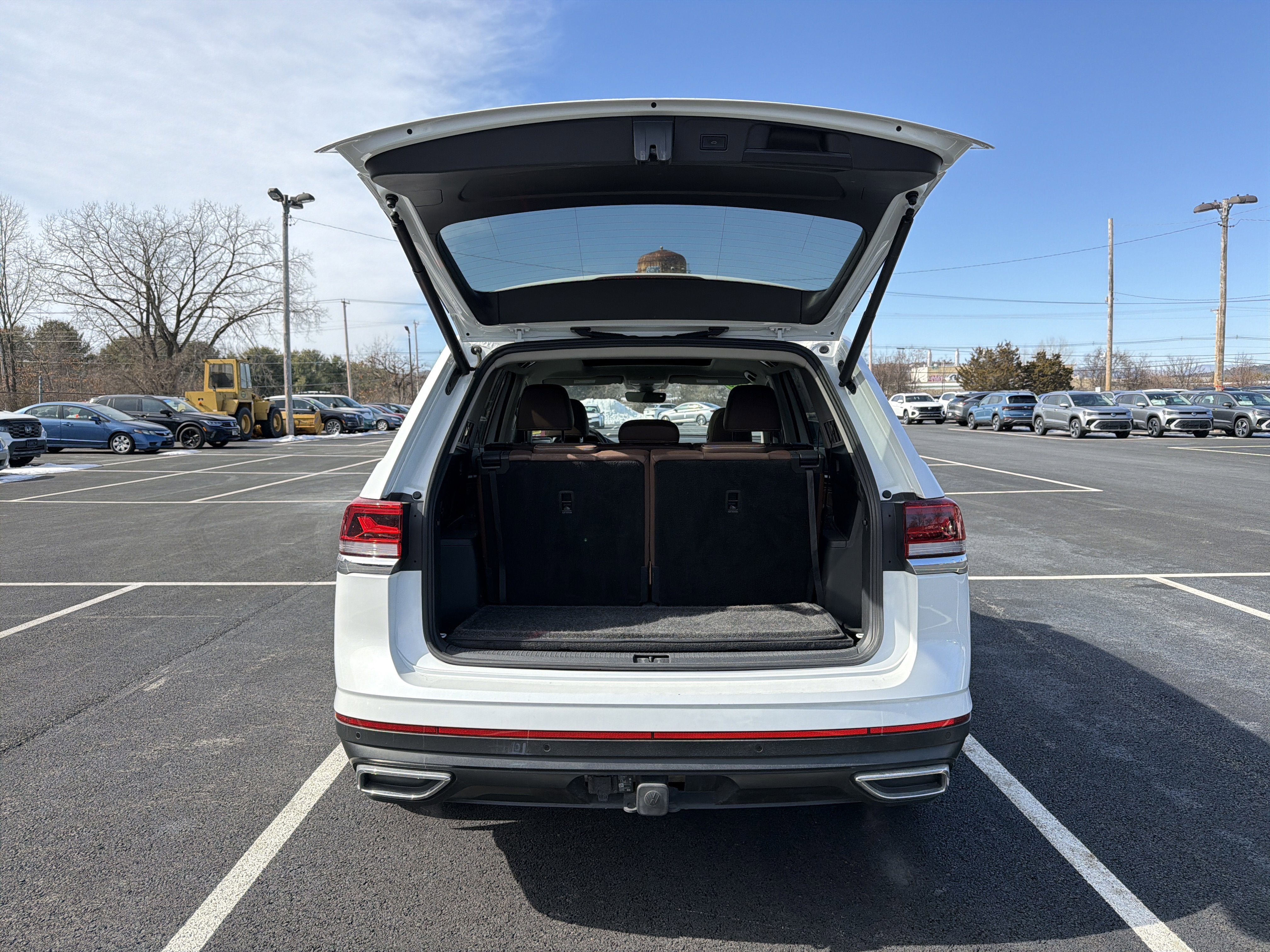 2023 Volkswagen Atlas SEL