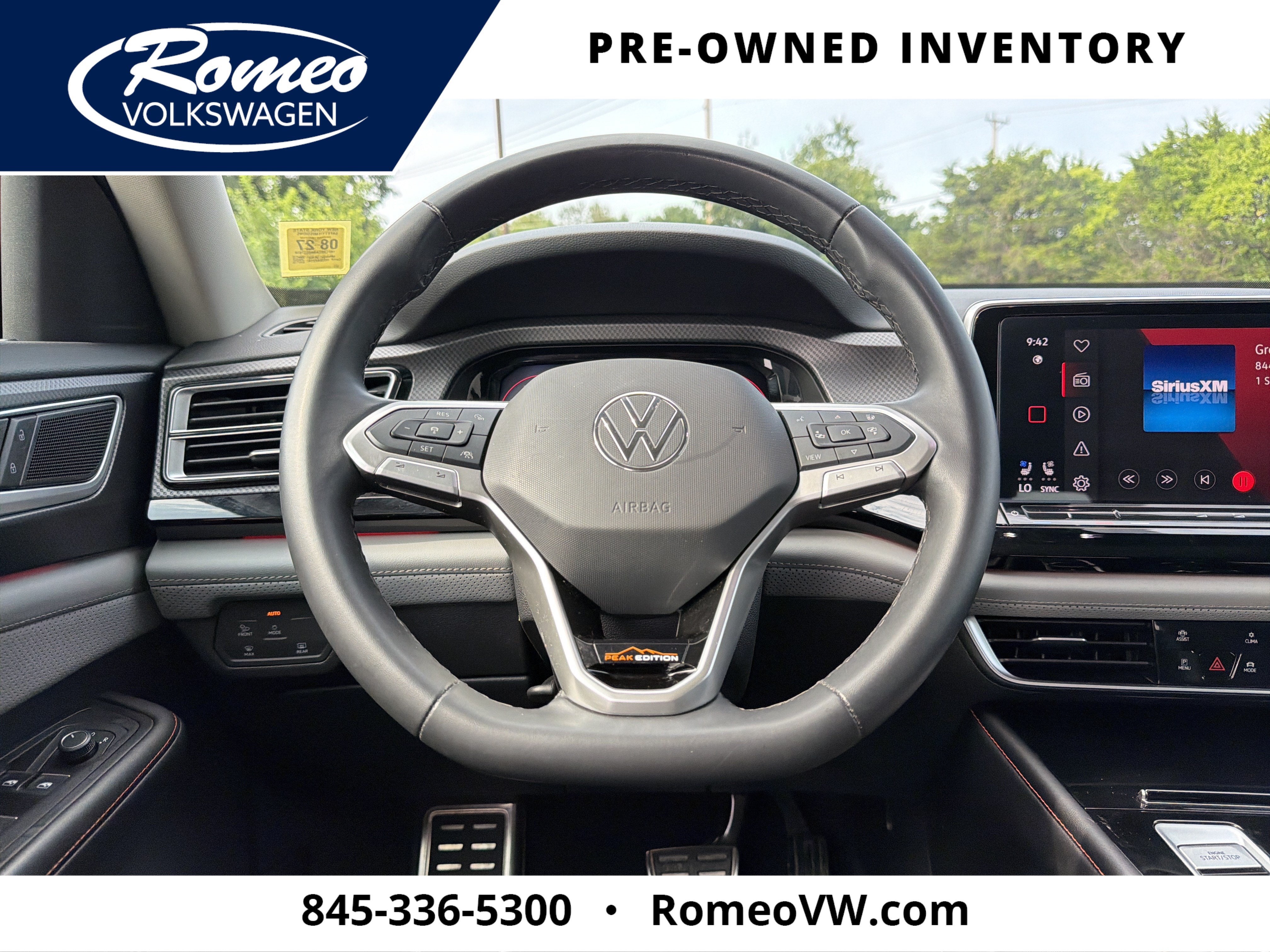 2024 Volkswagen Atlas 2.0T Peak Edition SE w/Technology