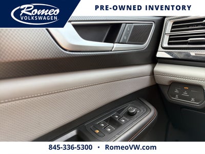 2024 Volkswagen Atlas 2.0T Peak Edition SE w/Technology