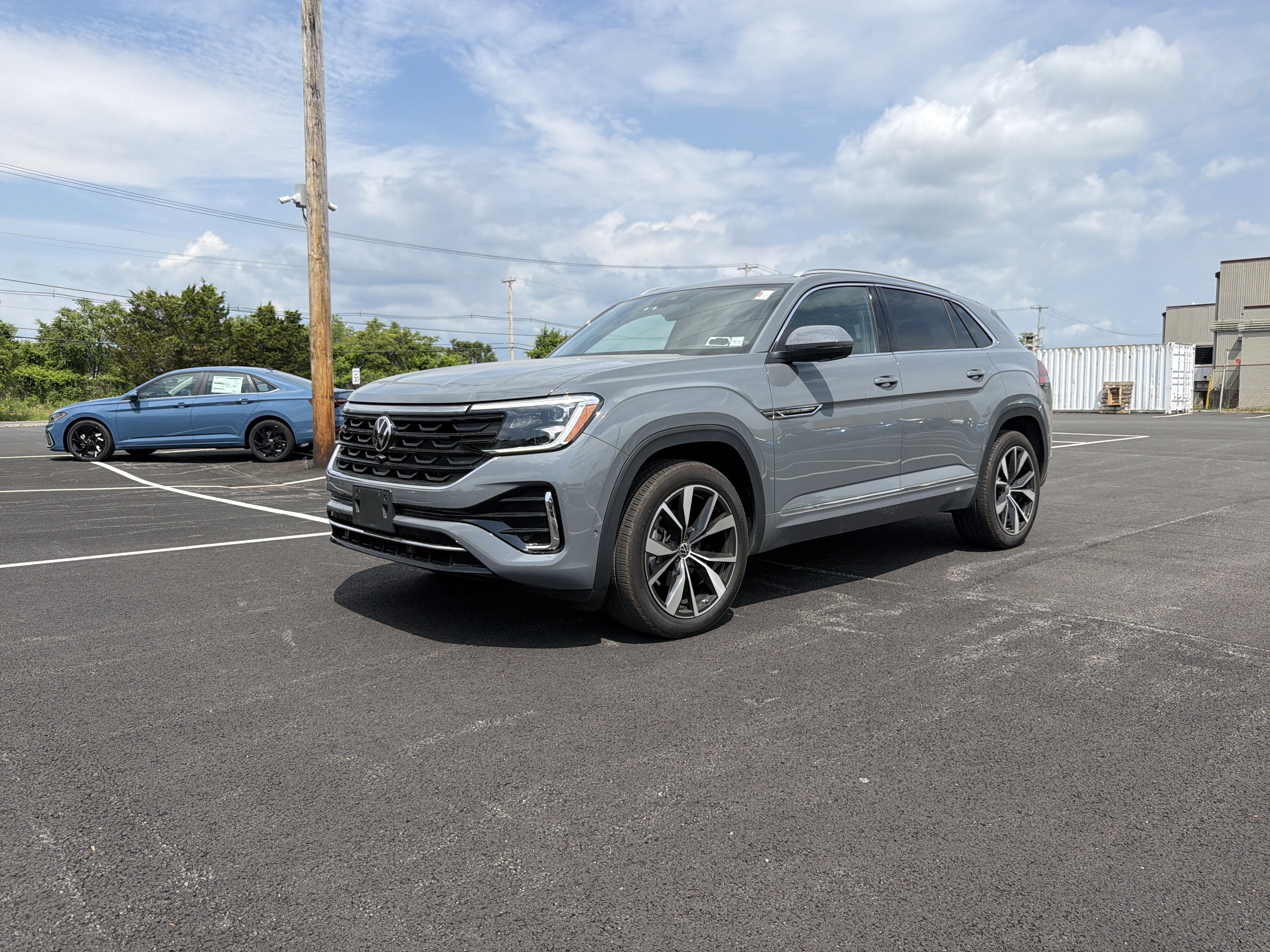 2026 Volkswagen Atlas Cross Sport 2.0T SEL Premium R-Line