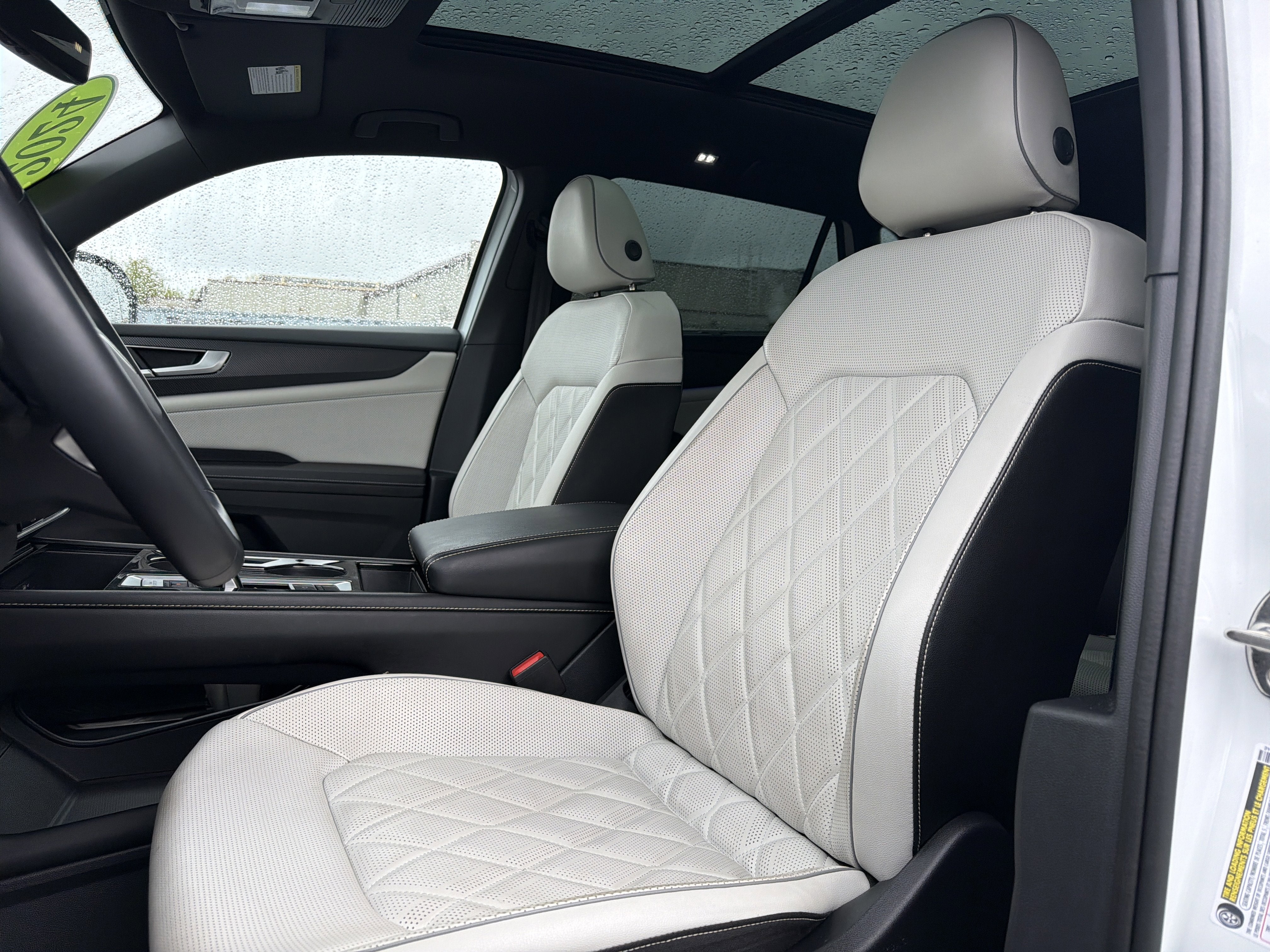 2024 Volkswagen Atlas Cross Sport 2.0T SEL Premium R-Line