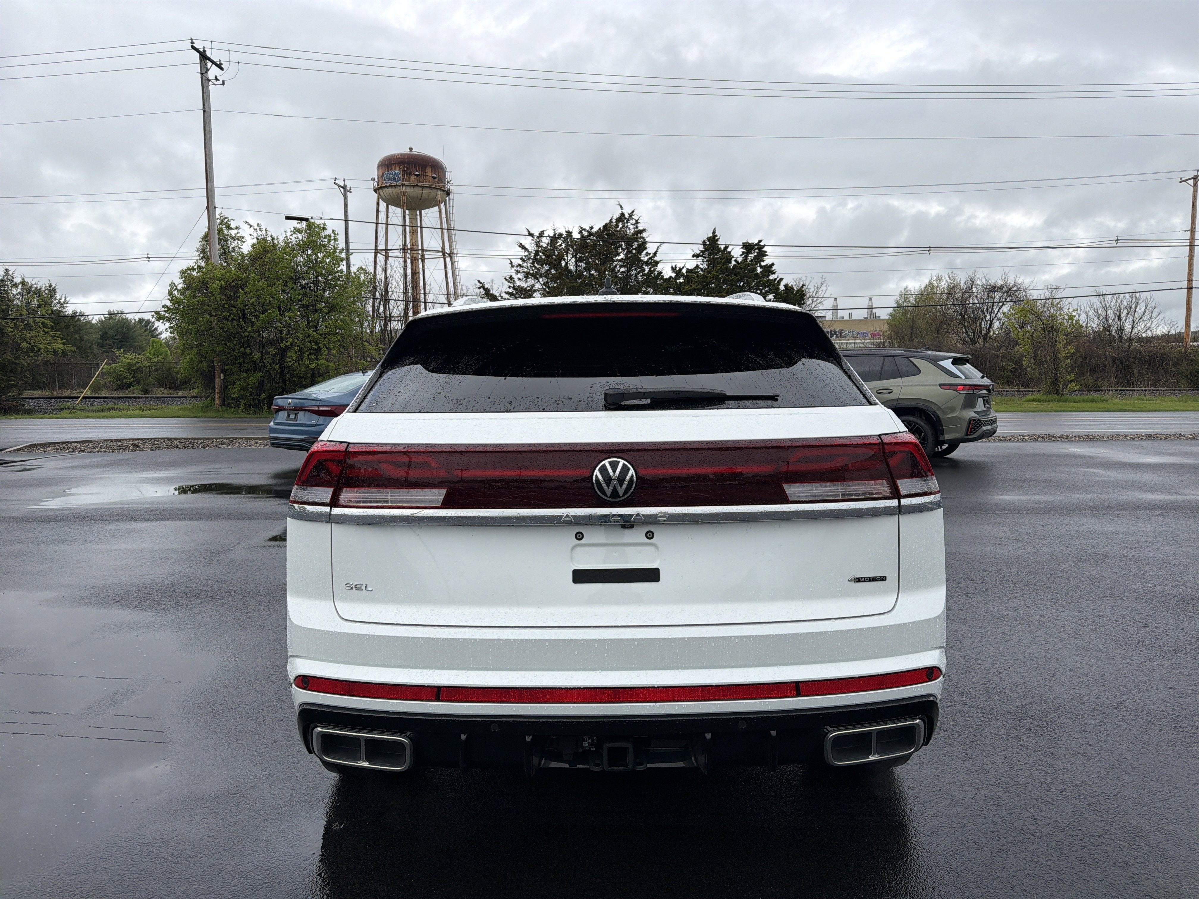 2024 Volkswagen Atlas Cross Sport 2.0T SEL Premium R-Line