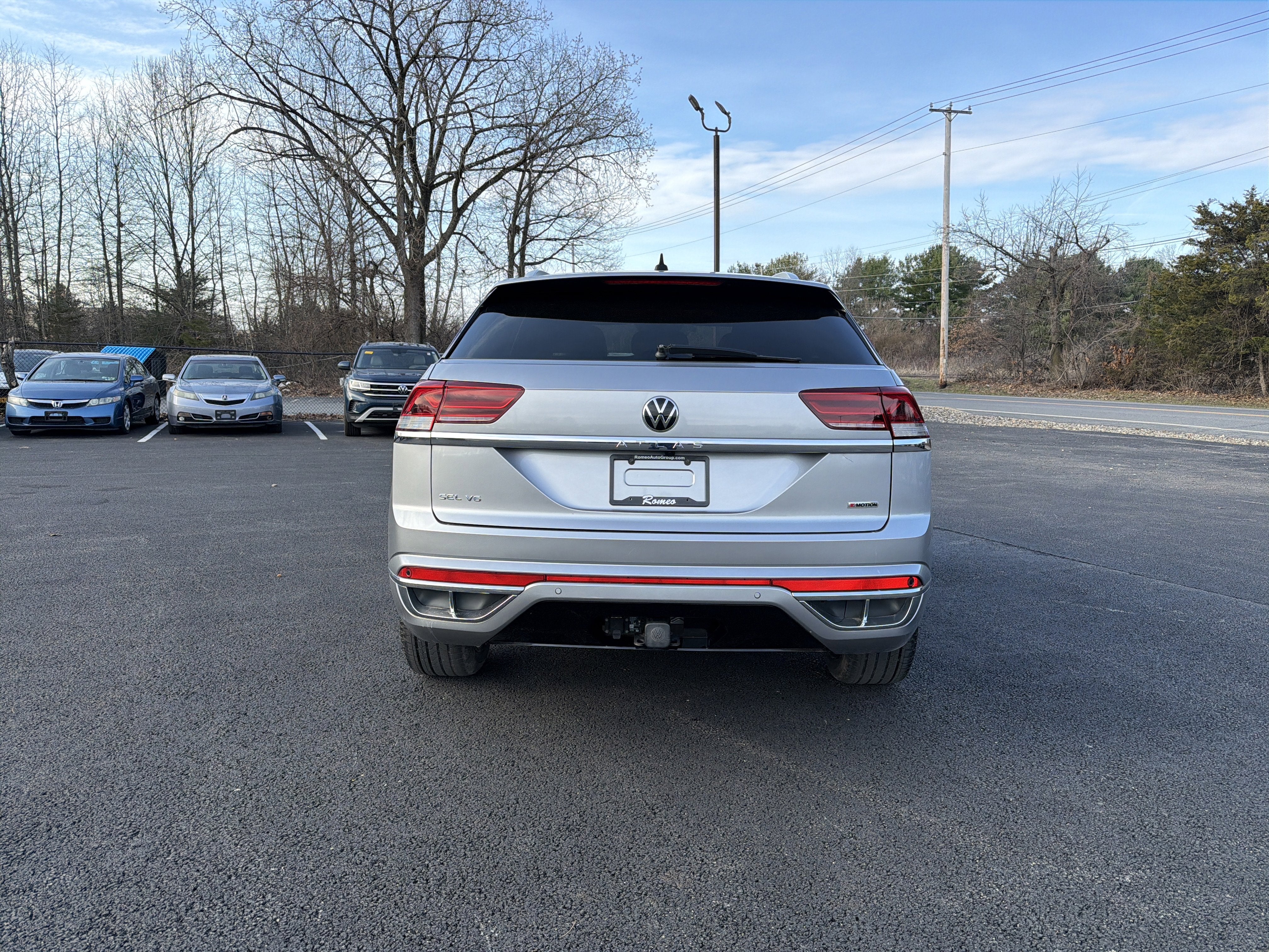 2022 Volkswagen Atlas Cross Sport 3.6L V6 SEL Premium R-Line
