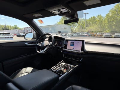 2024 Volkswagen Atlas Cross Sport 2.0T SEL Premium R-Line