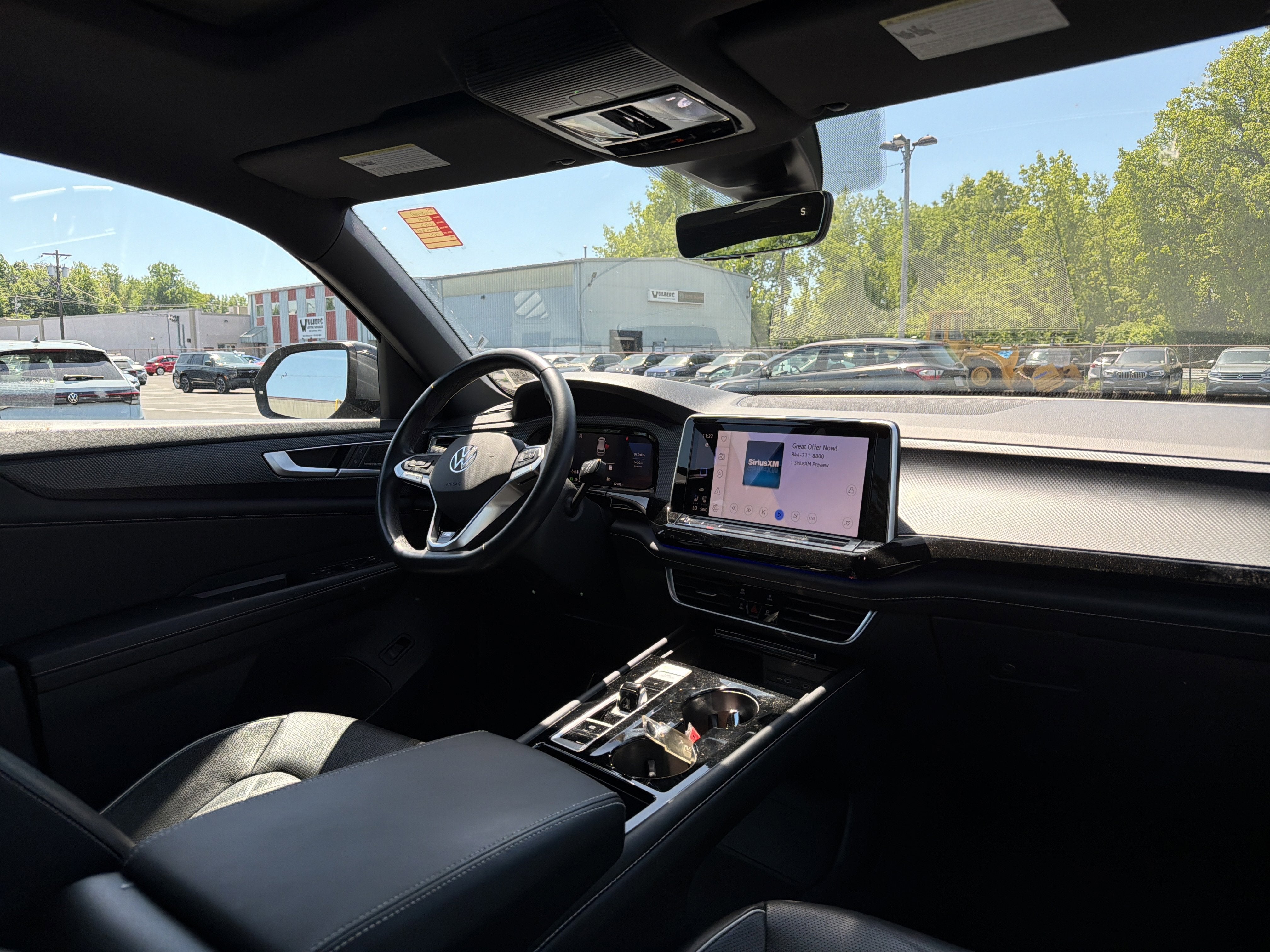 2024 Volkswagen Atlas Cross Sport 2.0T SEL Premium R-Line