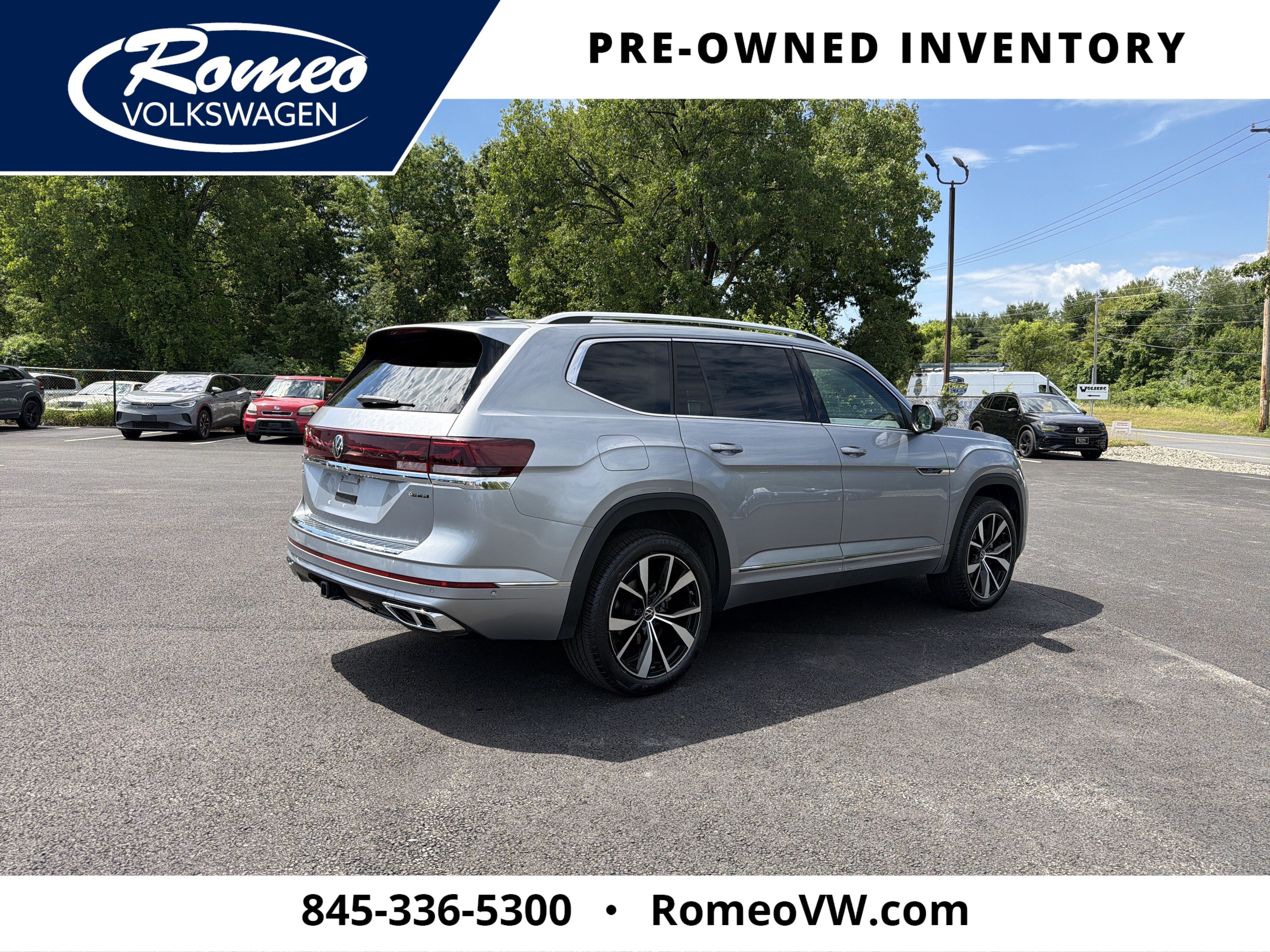 2024 Volkswagen Atlas 2.0T SEL Premium R-Line