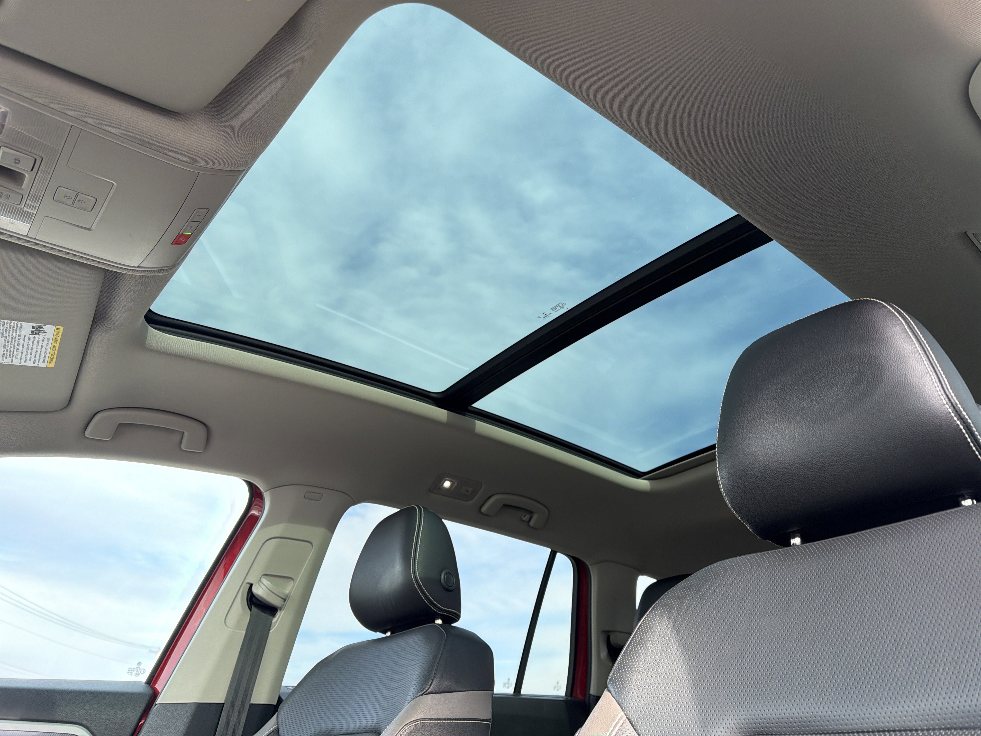 2023 Volkswagen Atlas 3.6L V6 SEL Premium R-Line