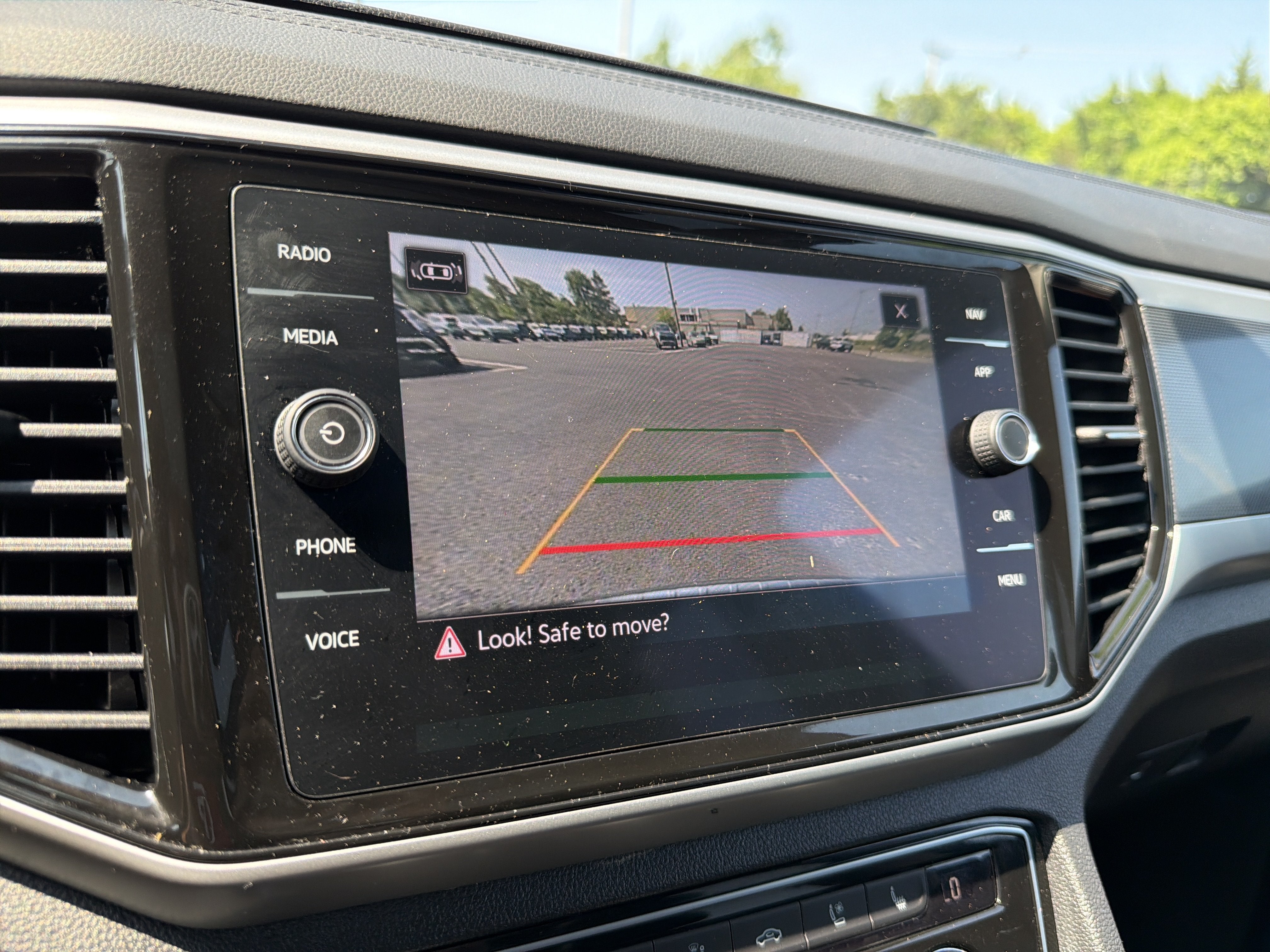 2022 Volkswagen Atlas 3.6L V6 SEL Premium R-Line