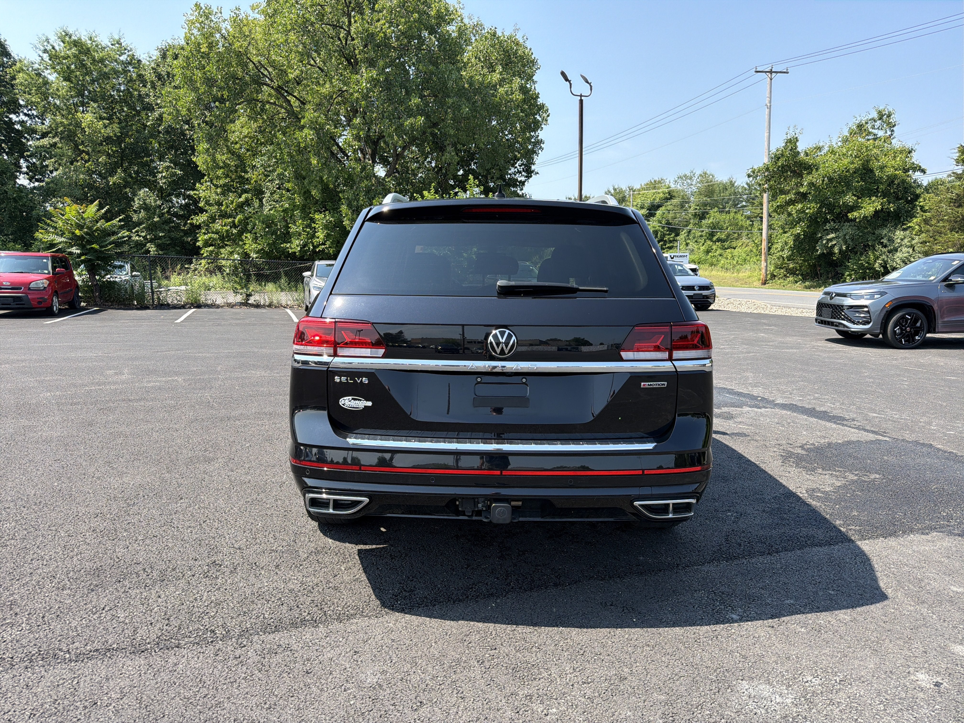2022 Volkswagen Atlas 3.6L V6 SEL Premium R-Line