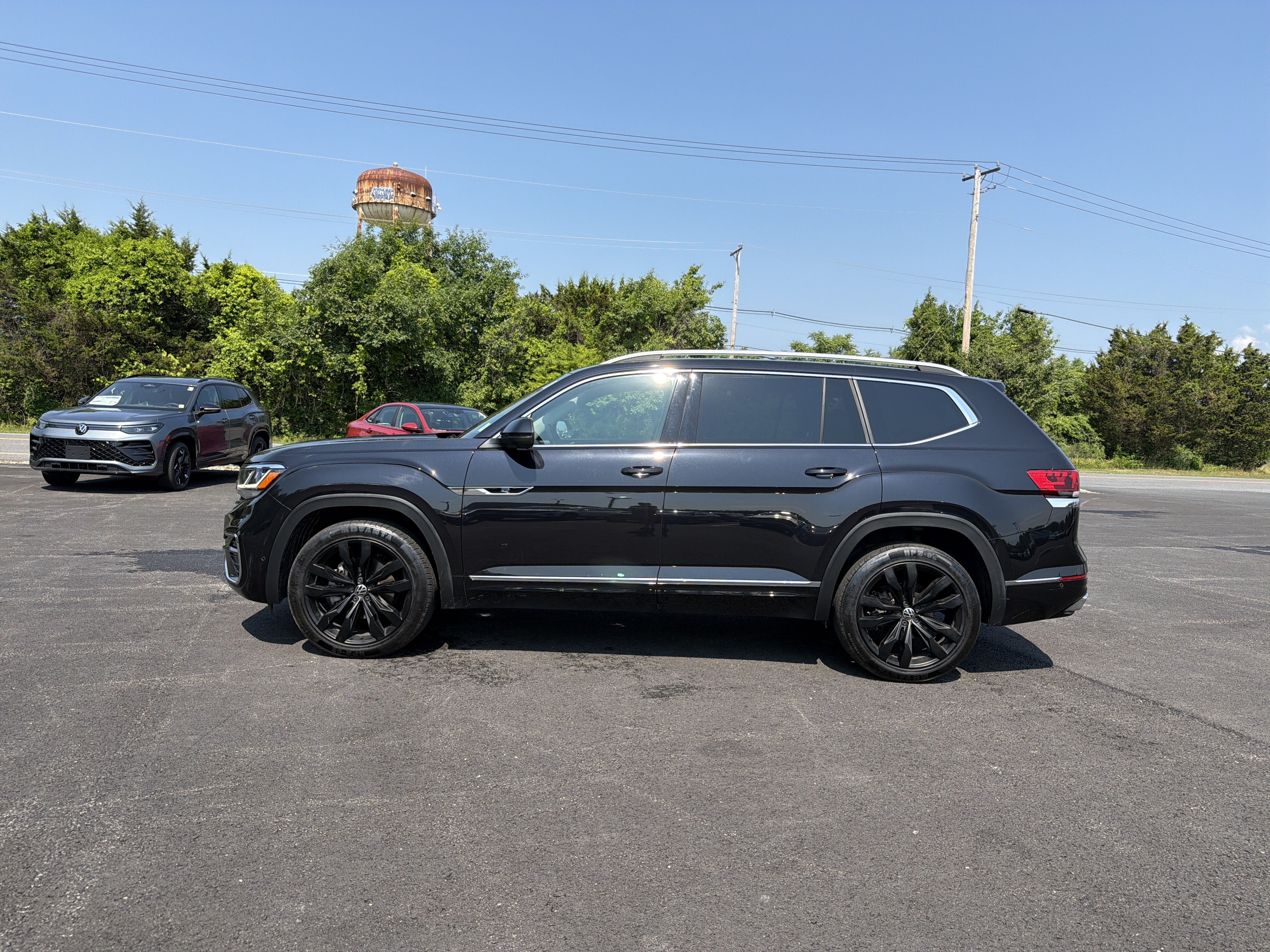 2022 Volkswagen Atlas 3.6L V6 SEL Premium R-Line