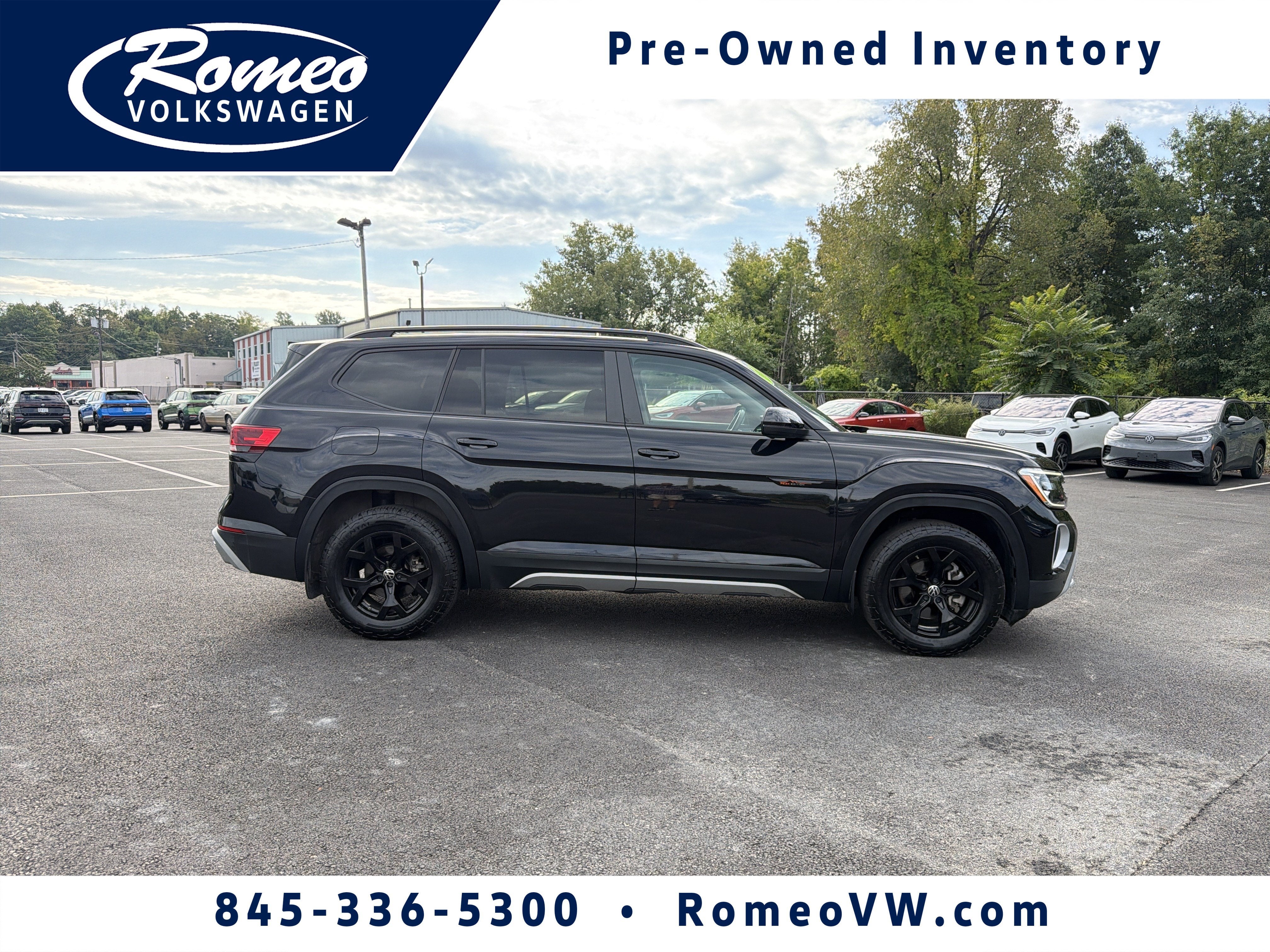 2024 Volkswagen Atlas 2.0T Peak Edition SEL