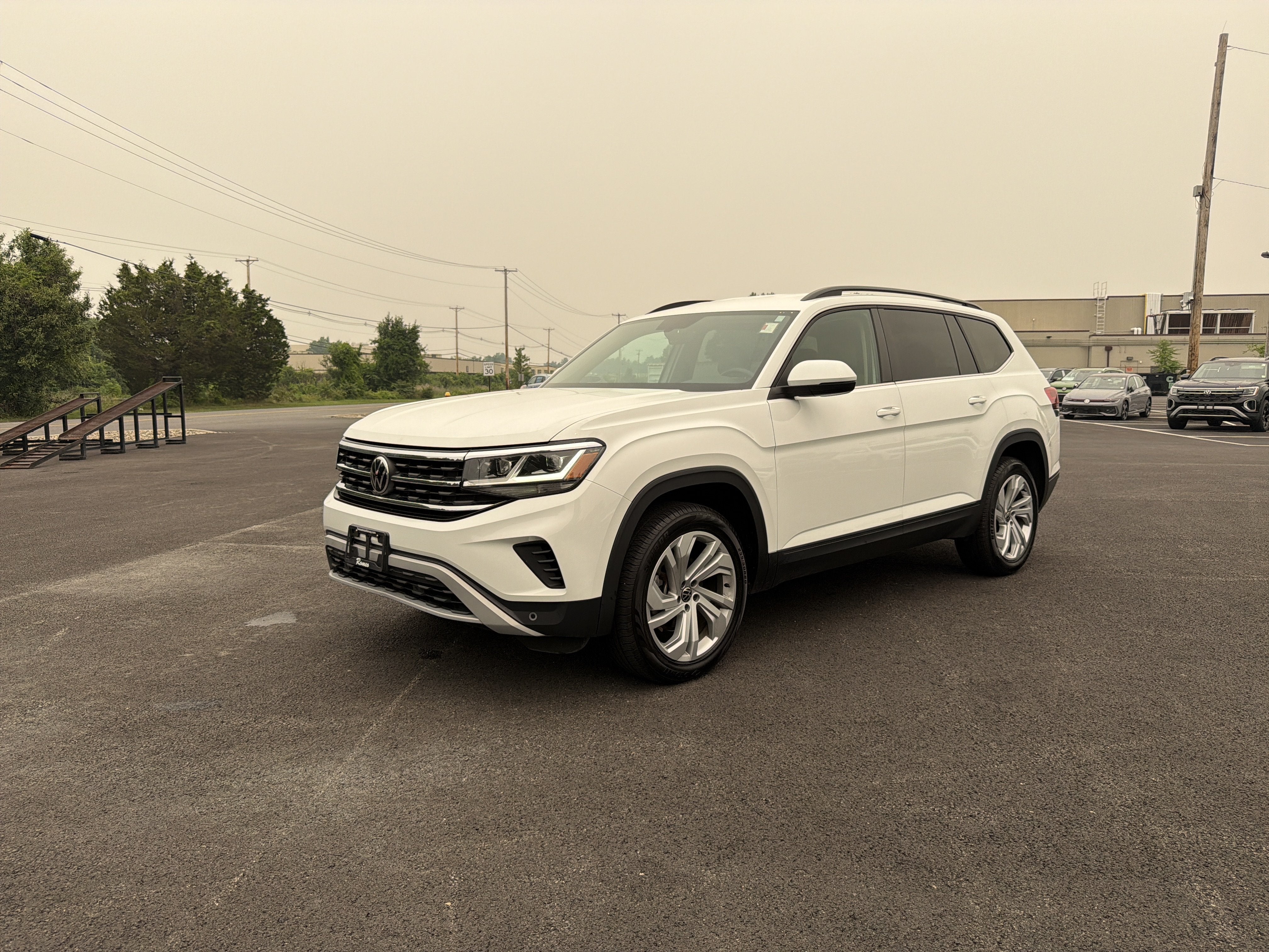 2022 Volkswagen Atlas 2.0T SE w/Technology