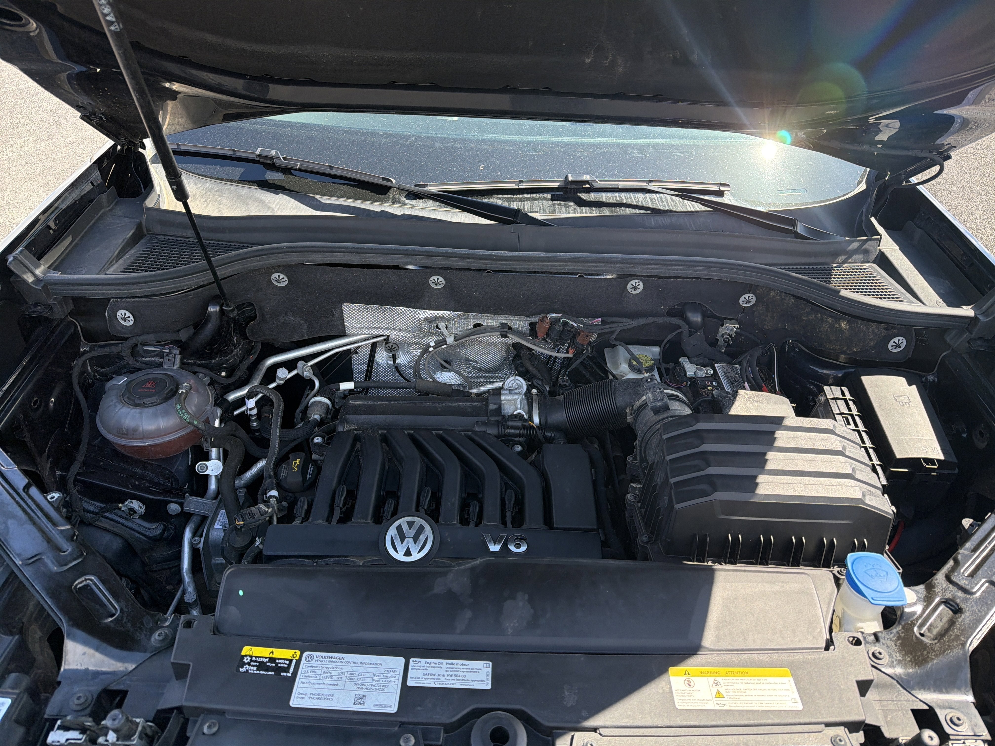 2023 Volkswagen Atlas 3.6L V6 SE w/Technology