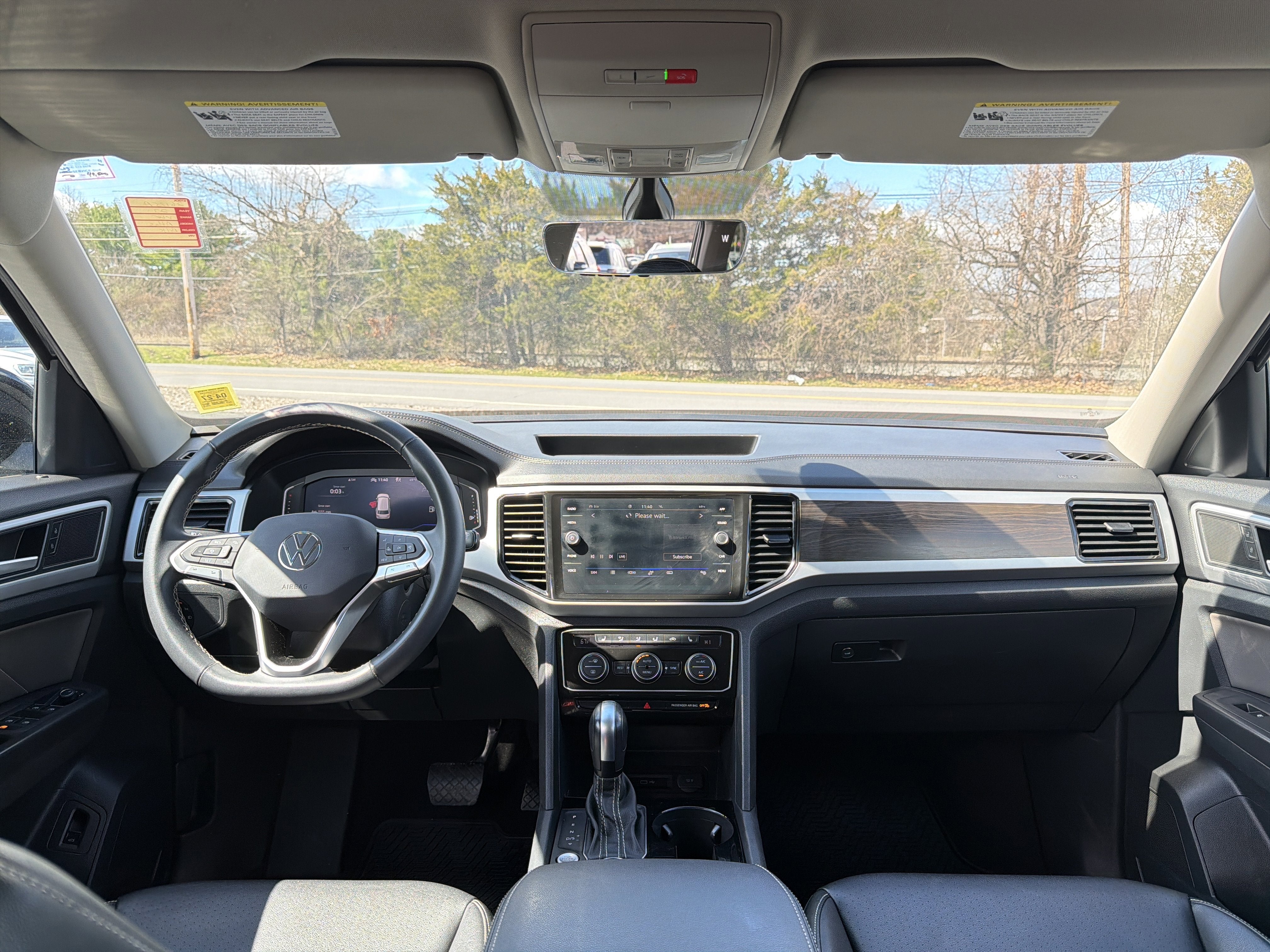 2023 Volkswagen Atlas 3.6L V6 SE w/Technology