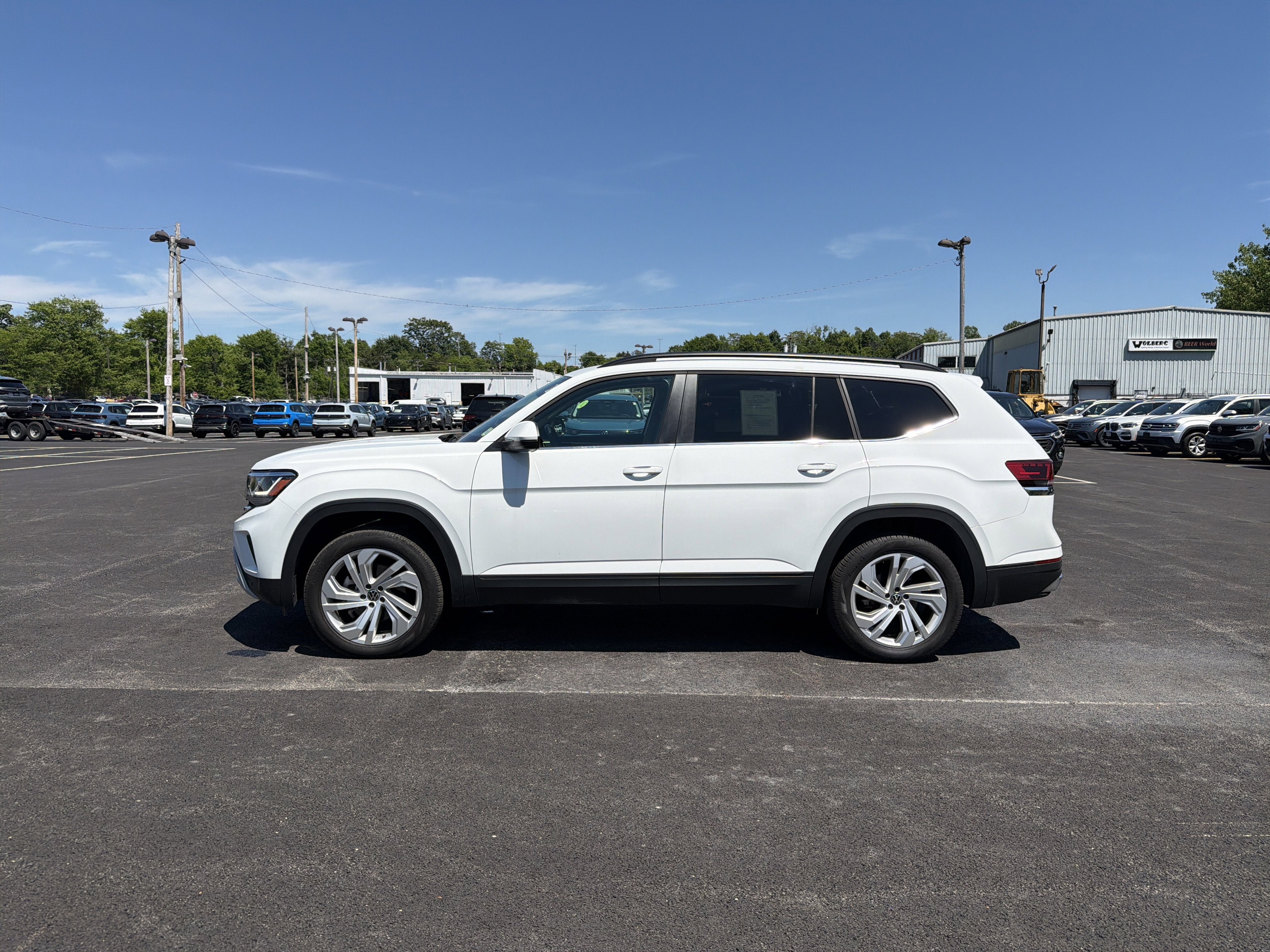 2023 Volkswagen Atlas 3.6L V6 SE w/Technology