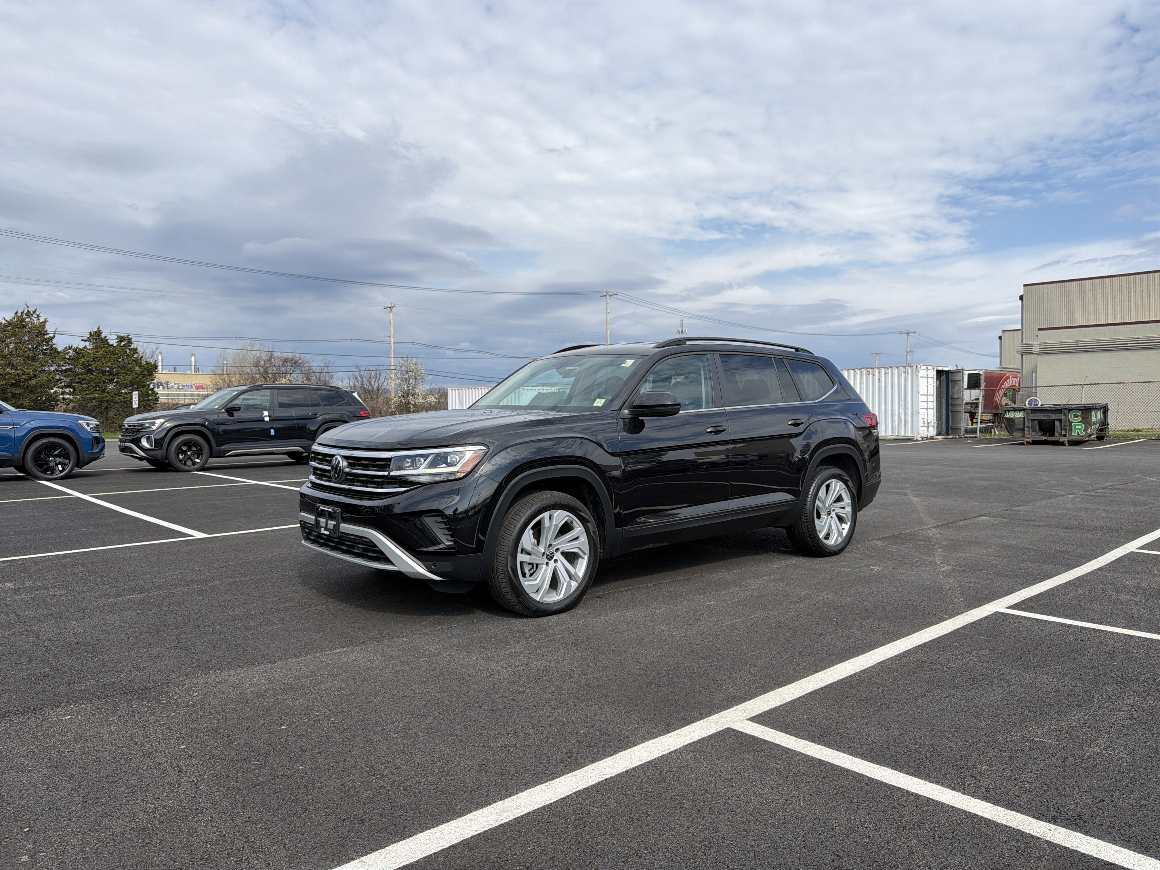 2023 Volkswagen Atlas 3.6L V6 SE w/Technology