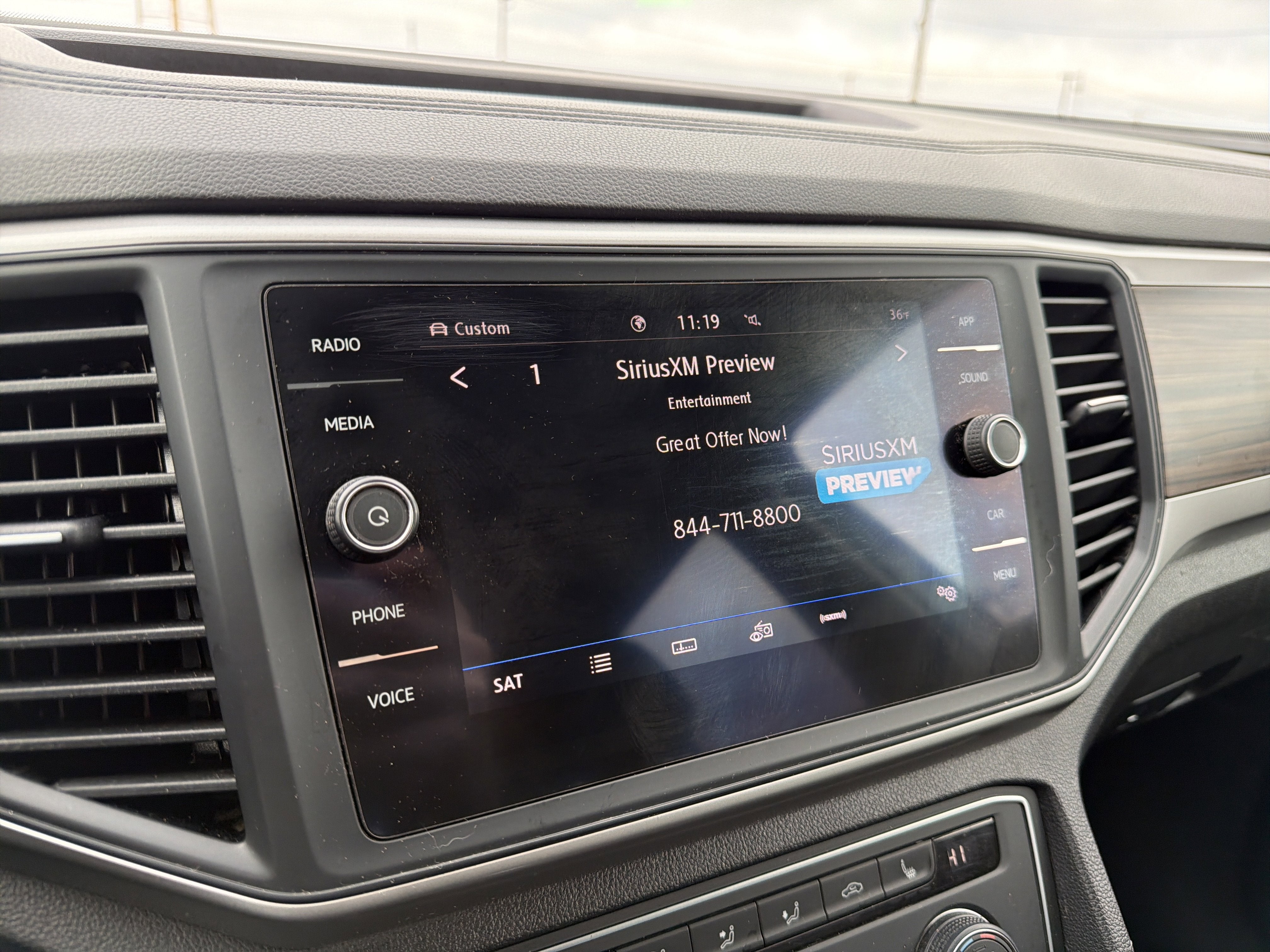 2021 Volkswagen Atlas 3.6L V6 SE w/Technology