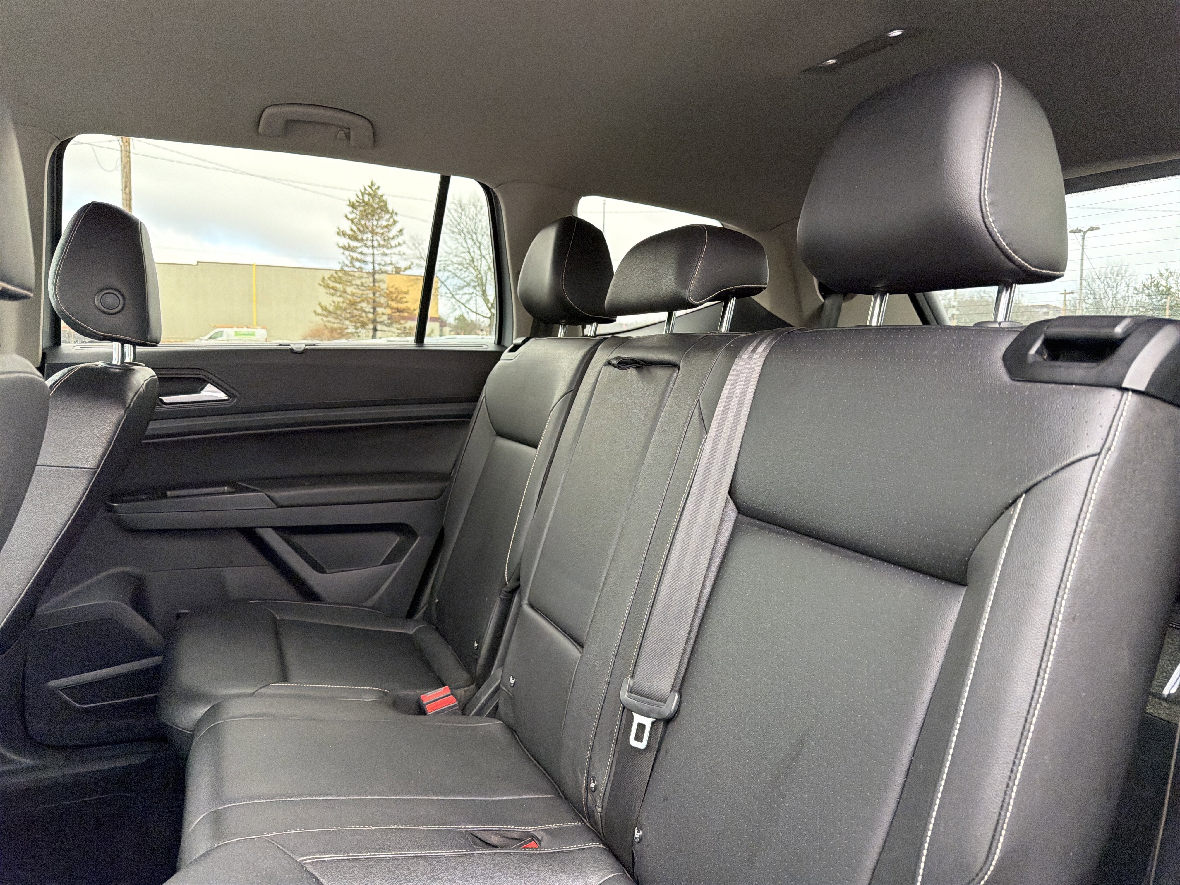 2021 Volkswagen Atlas 3.6L V6 SE w/Technology