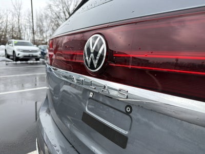 2024 Volkswagen Atlas 2.0T SE w/Technology