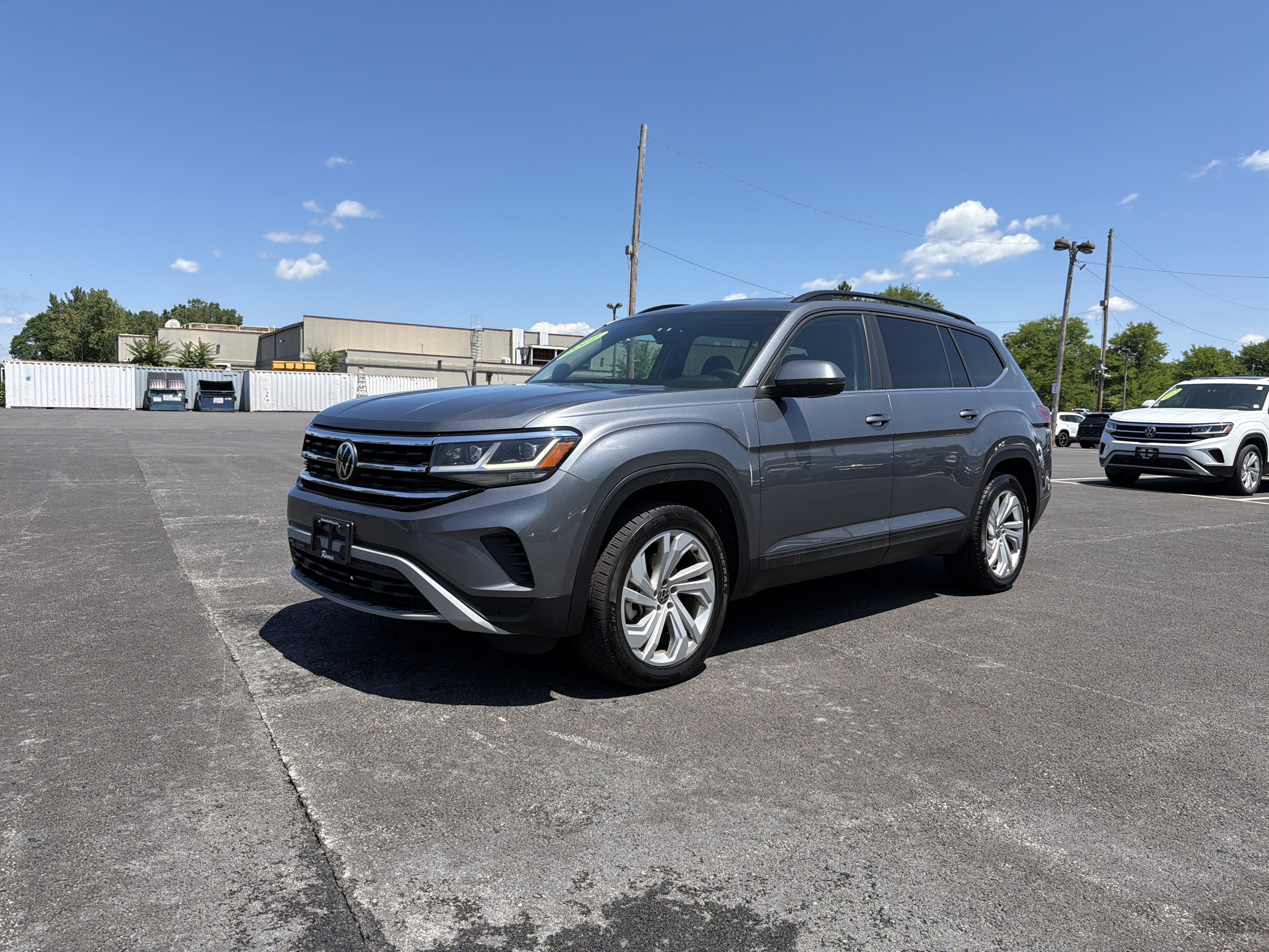 2022 Volkswagen Atlas 3.6L V6 SE w/Technology