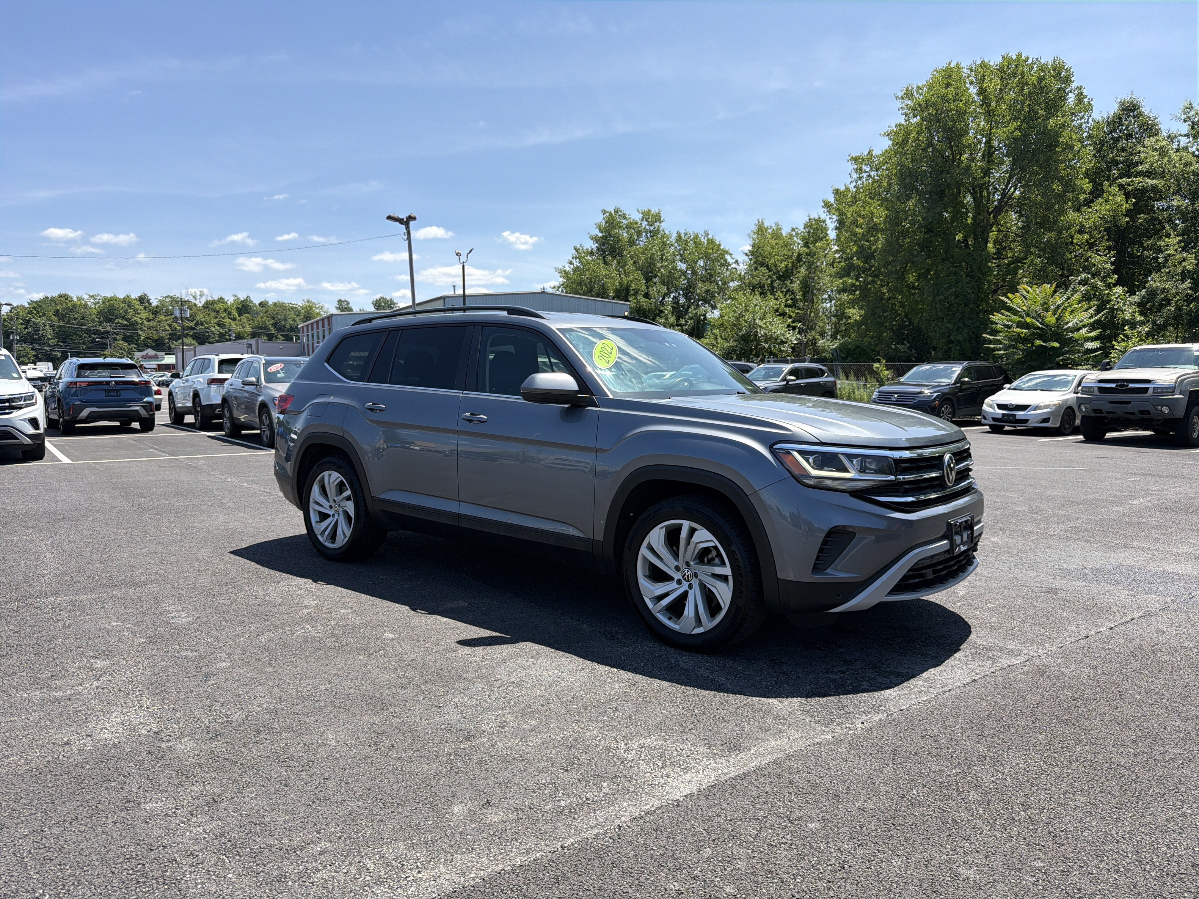 2022 Volkswagen Atlas 3.6L V6 SE w/Technology