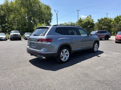 2022 Volkswagen Atlas 3.6L V6 SE w/Technology