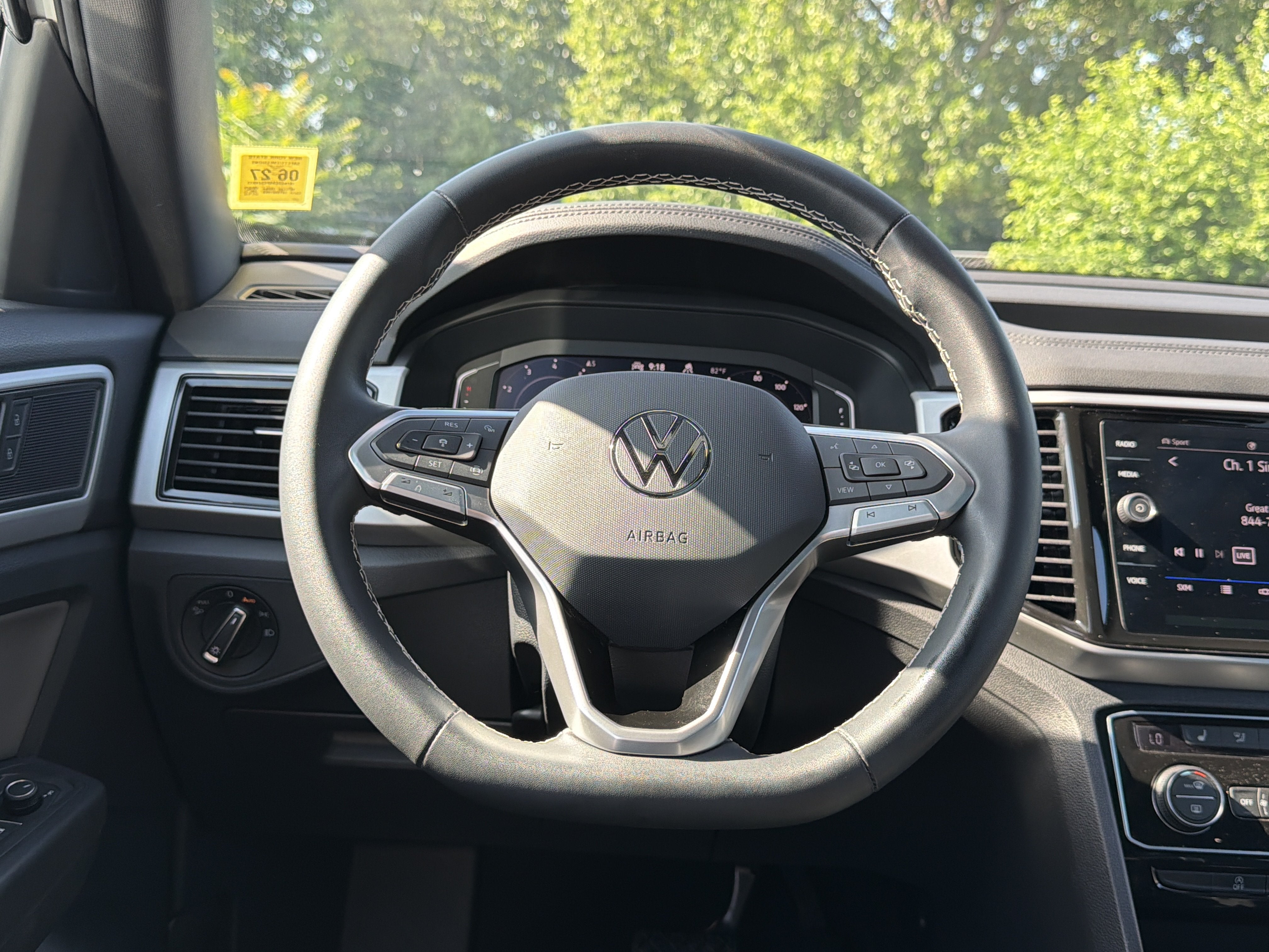 2023 Volkswagen Atlas Cross Sport 2.0T SE w/Technology