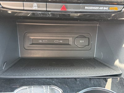 2023 Volkswagen Atlas Cross Sport 2.0T SE w/Technology